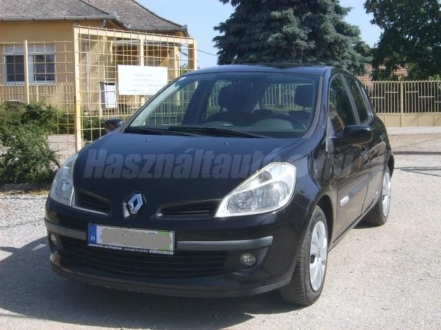 RENAULT CLIO 2008 - 1