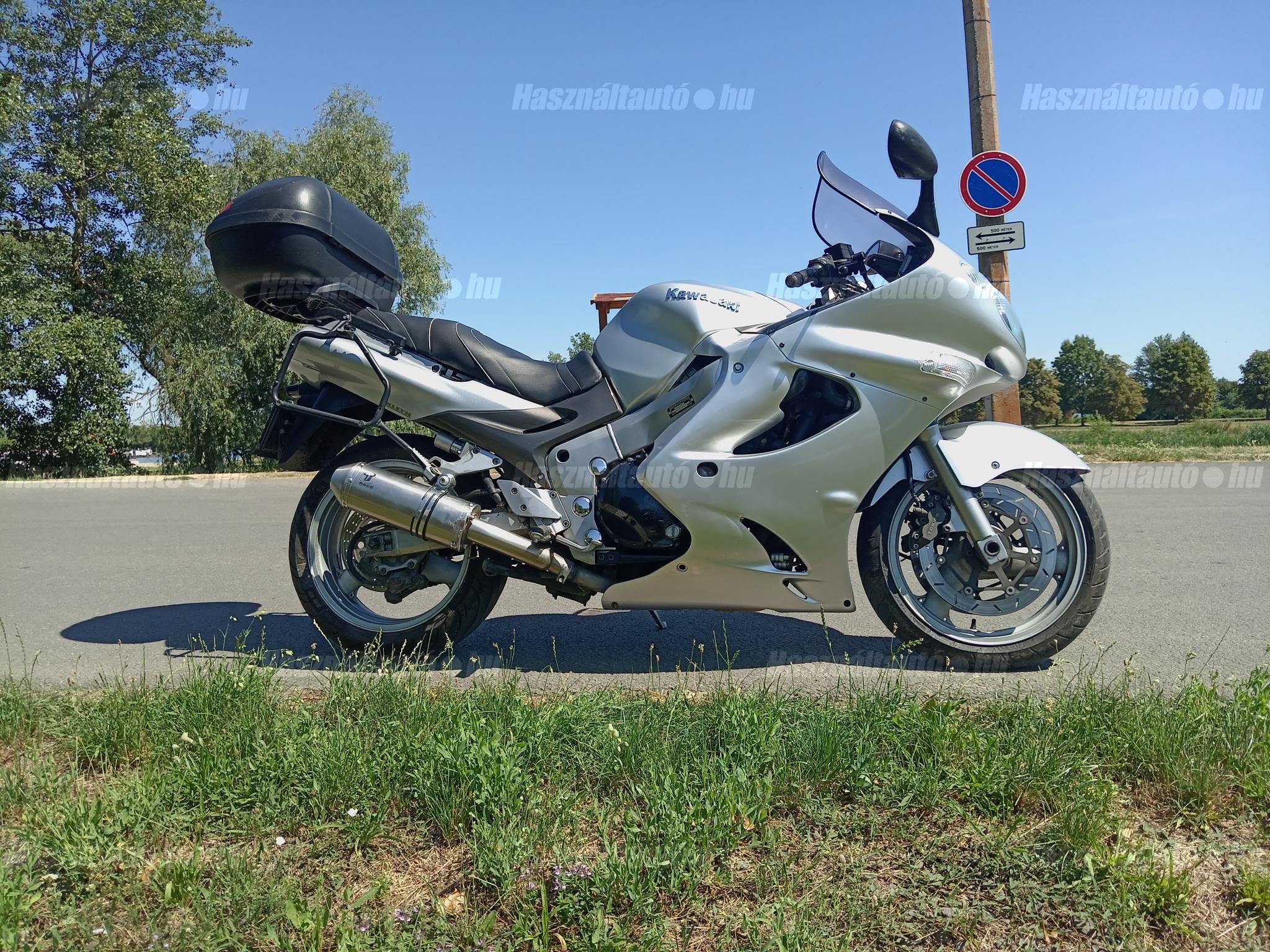 KAWASAKI ZZ-R 1200 2003/6 - 1