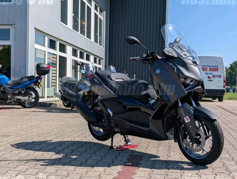 YAMAHA X-MAX 125 2026 - 1