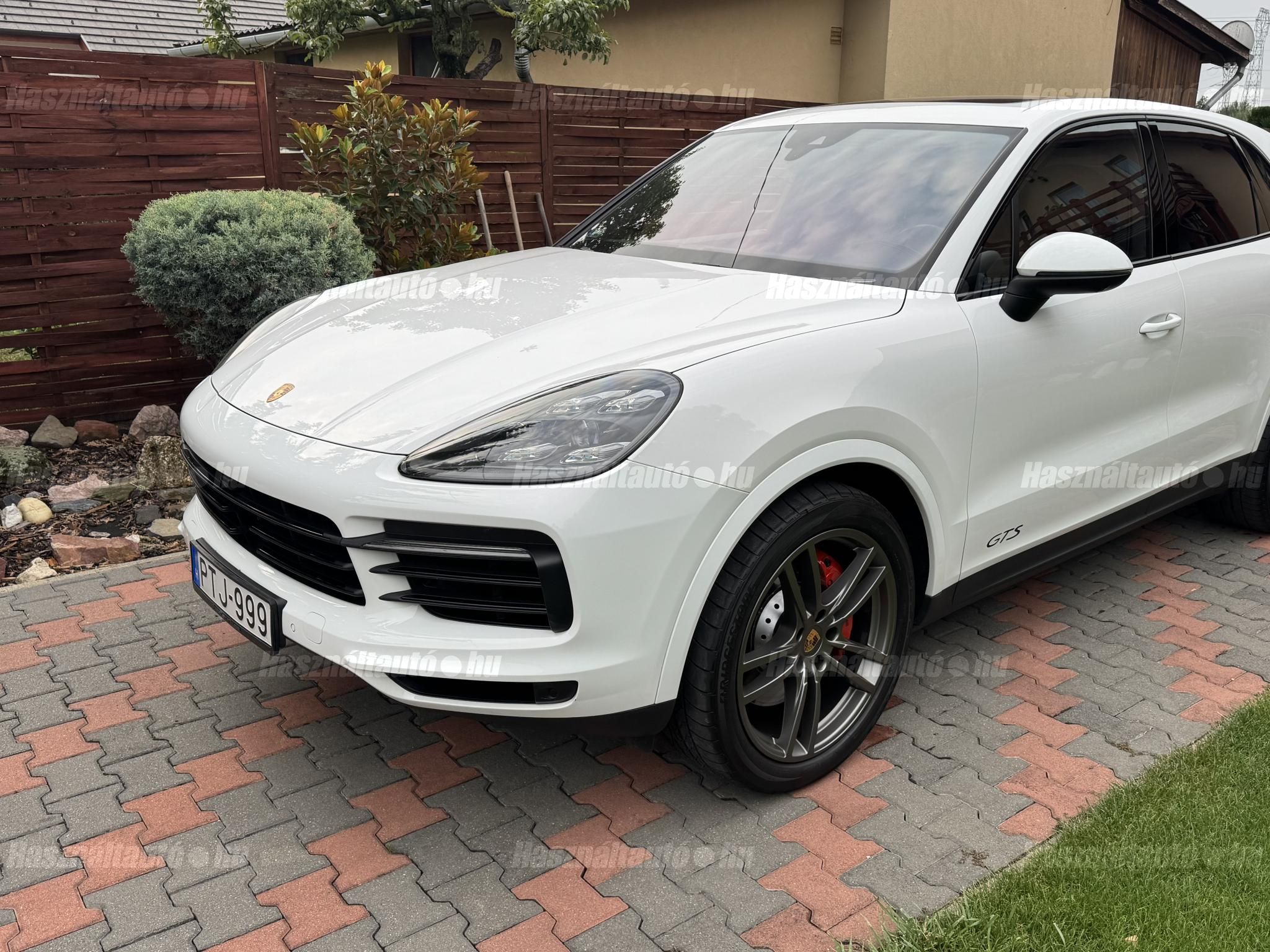 PORSCHE CAYENNE 2018/12 - 1