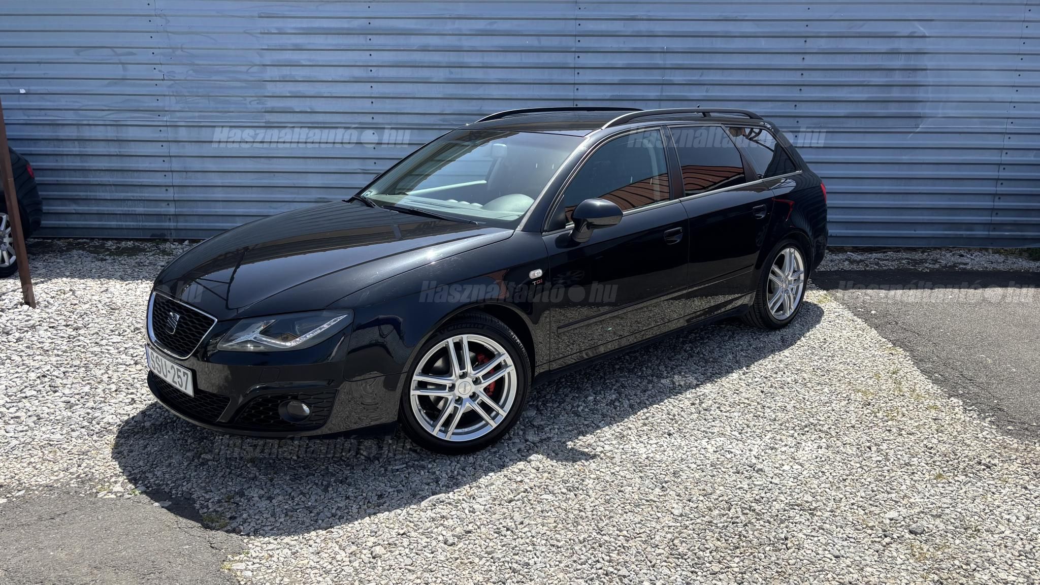 SEAT EXEO 2012/9 - 1