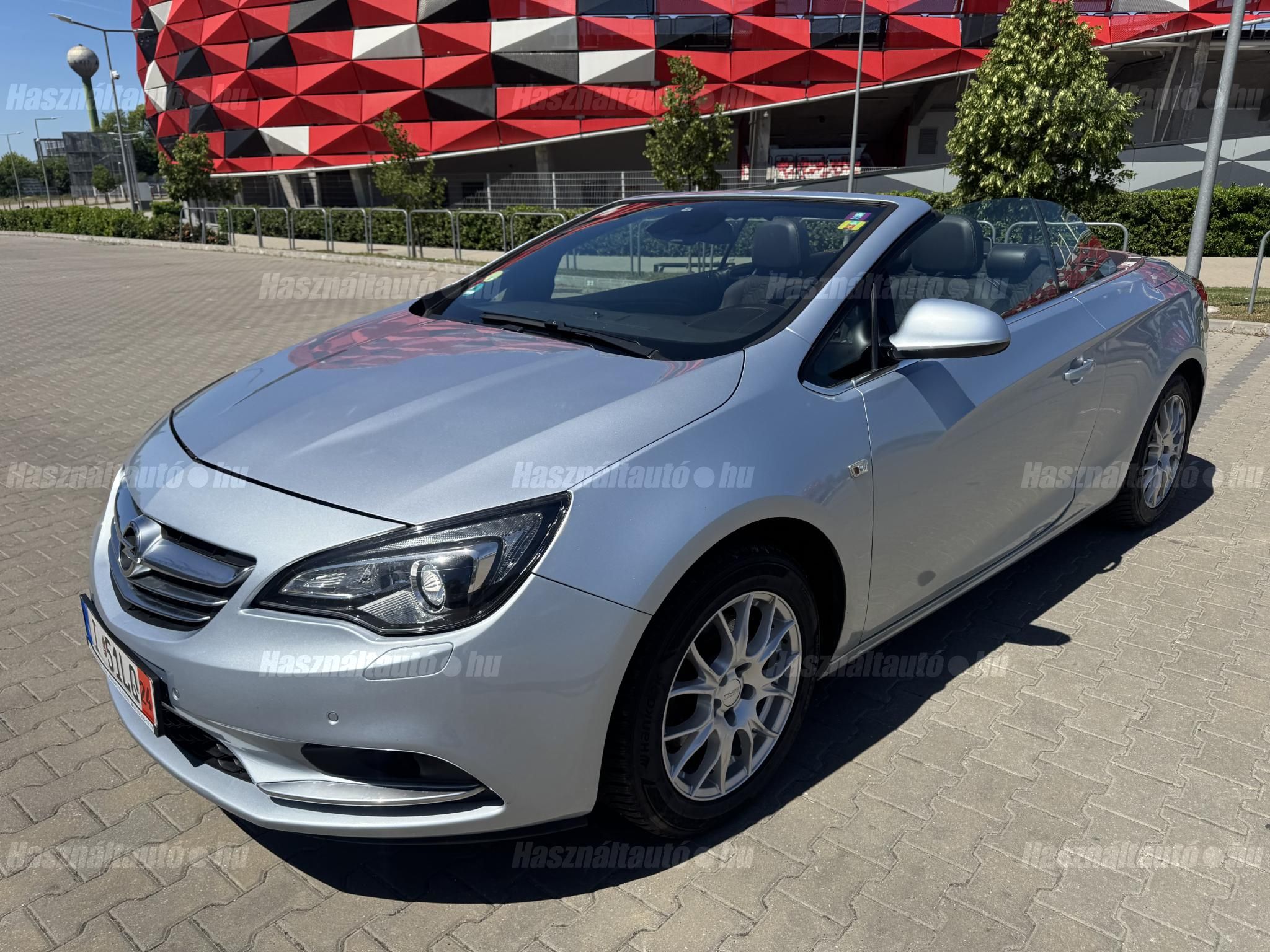 OPEL CASCADA 2014/5 - 1