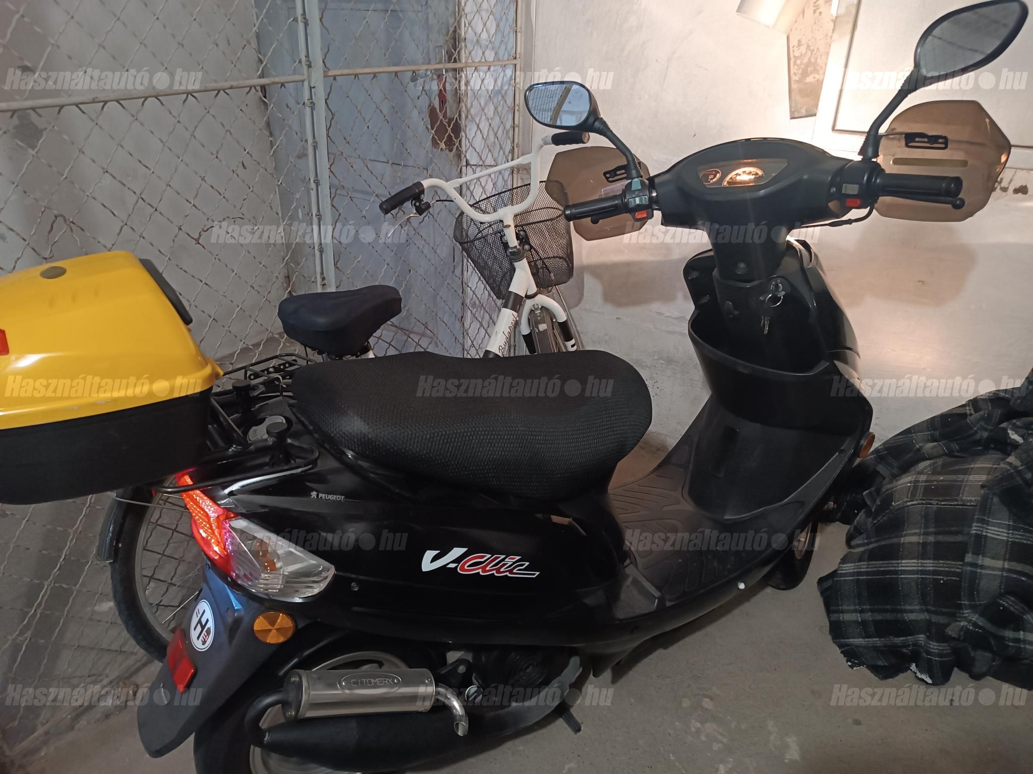 PEUGEOT V-CLIC 2013 - 1