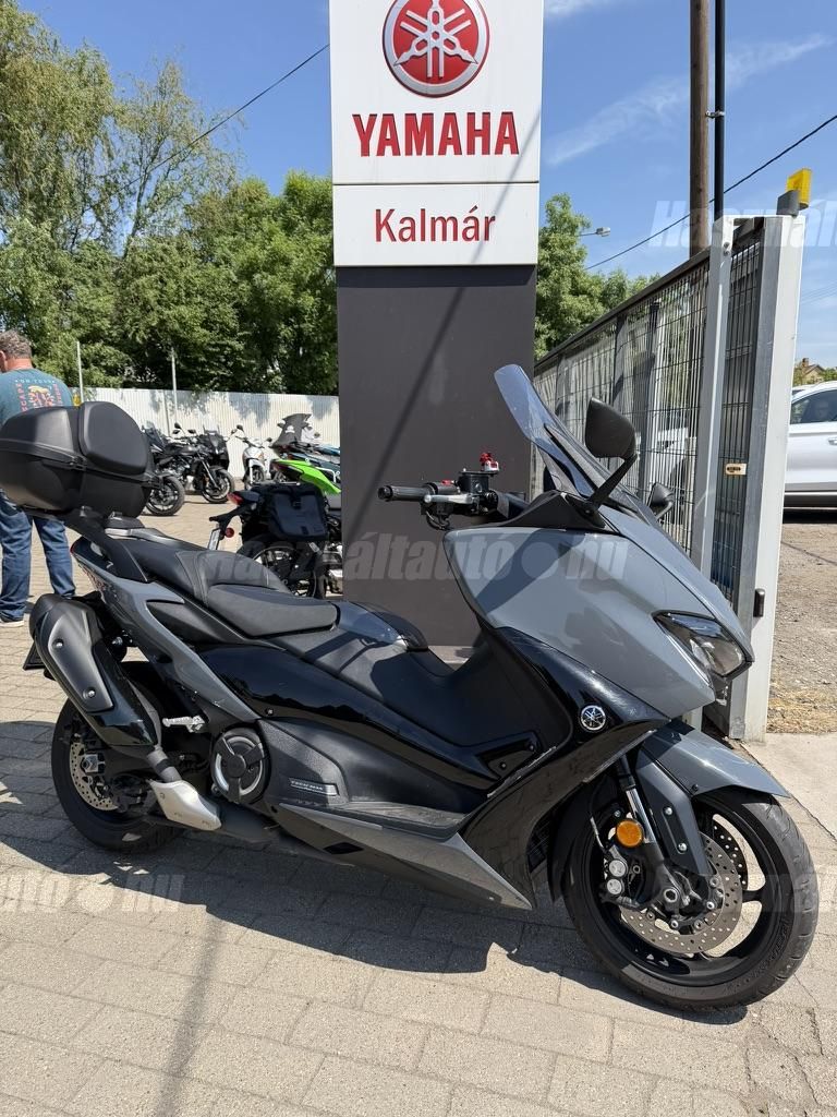 YAMAHA TMAX 2021/10 - 1