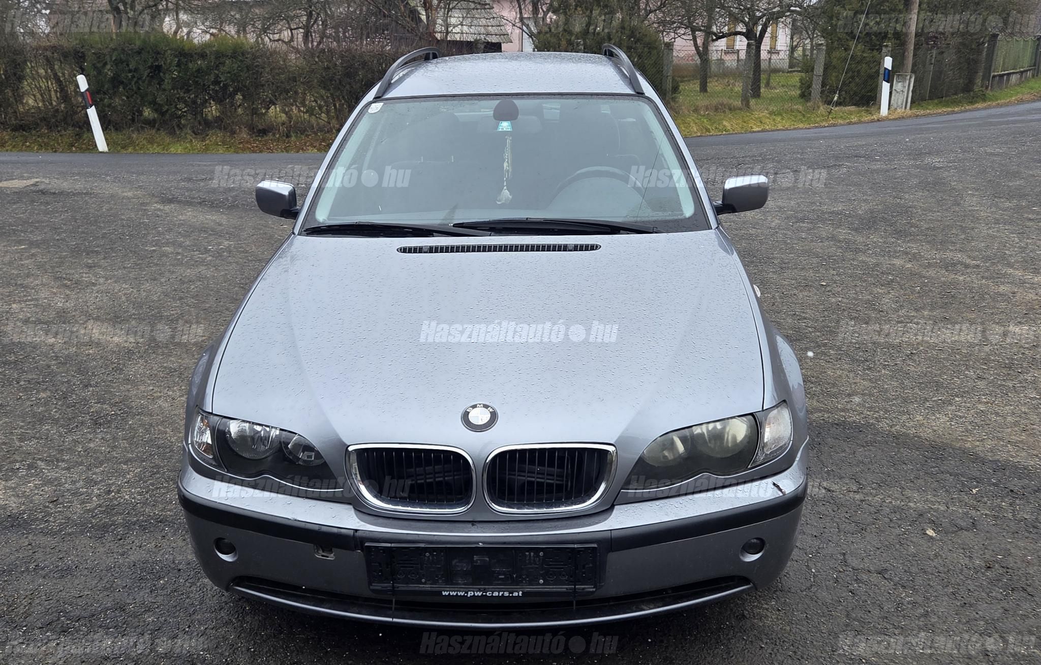BMW 318 2004/8 - 1