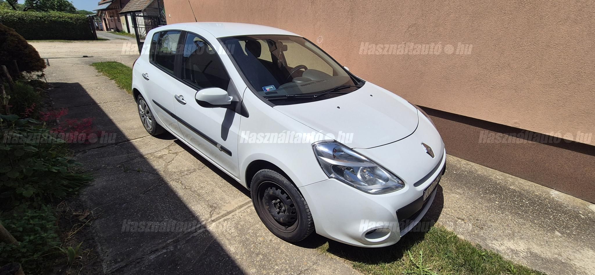 RENAULT CLIO 2010/10 - 1