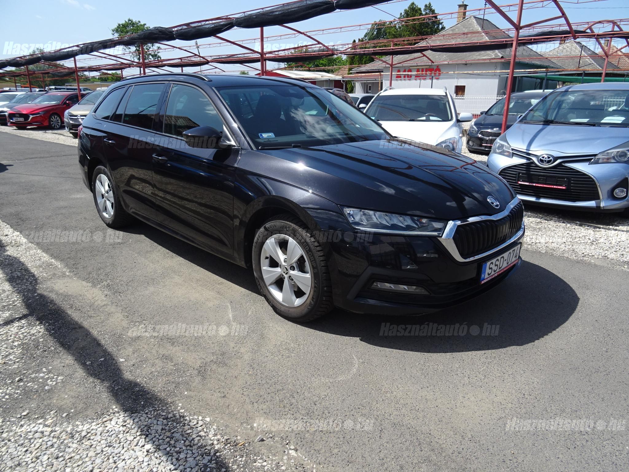 SKODA OCTAVIA 2021/5 - 1