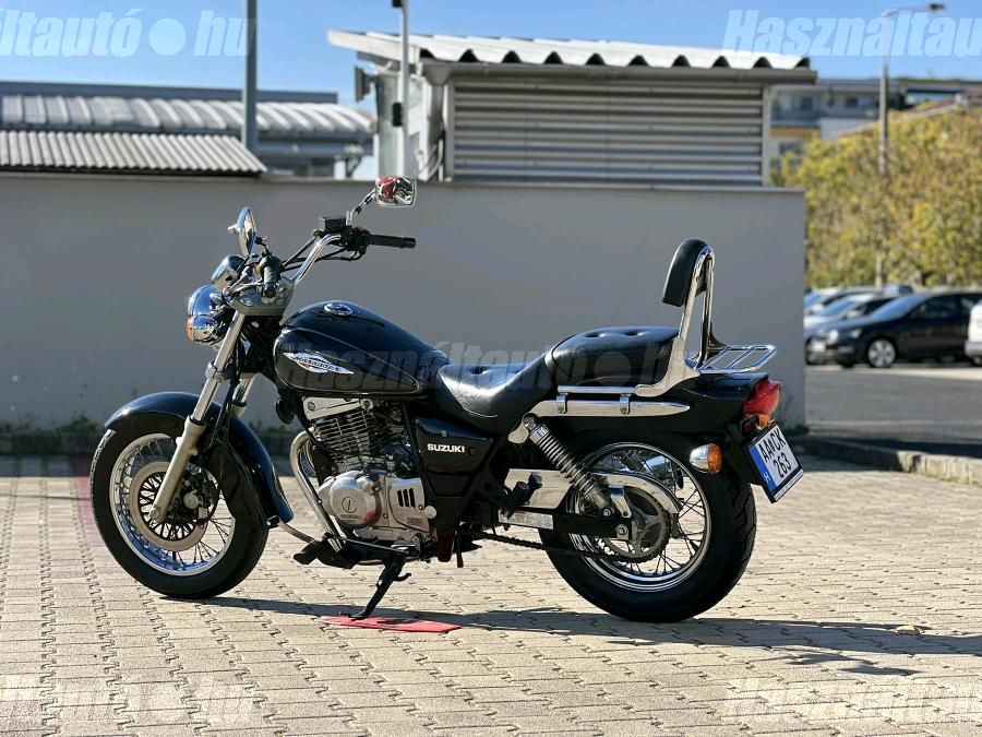 SUZUKI GZ 250 (MARAUDER) 2003 - 1