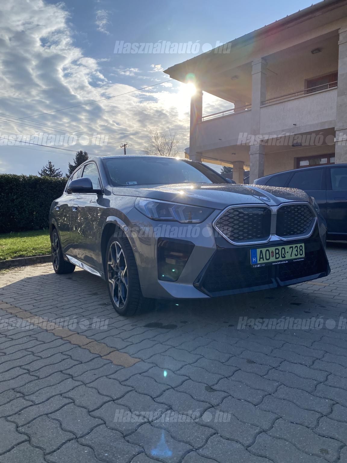 BMW IX2 2024/2 - 1