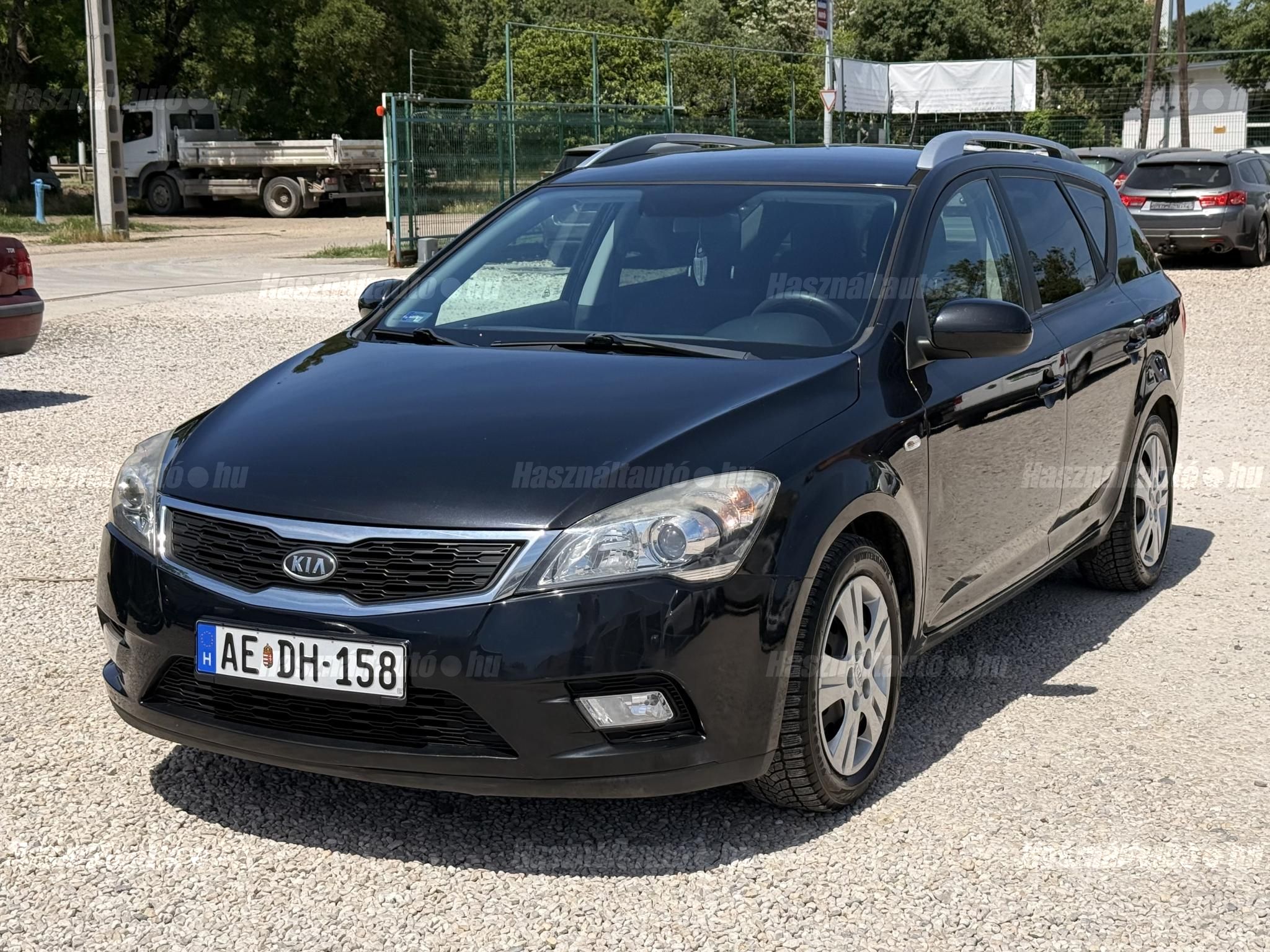 KIA CEE'D 2011/4 - 1