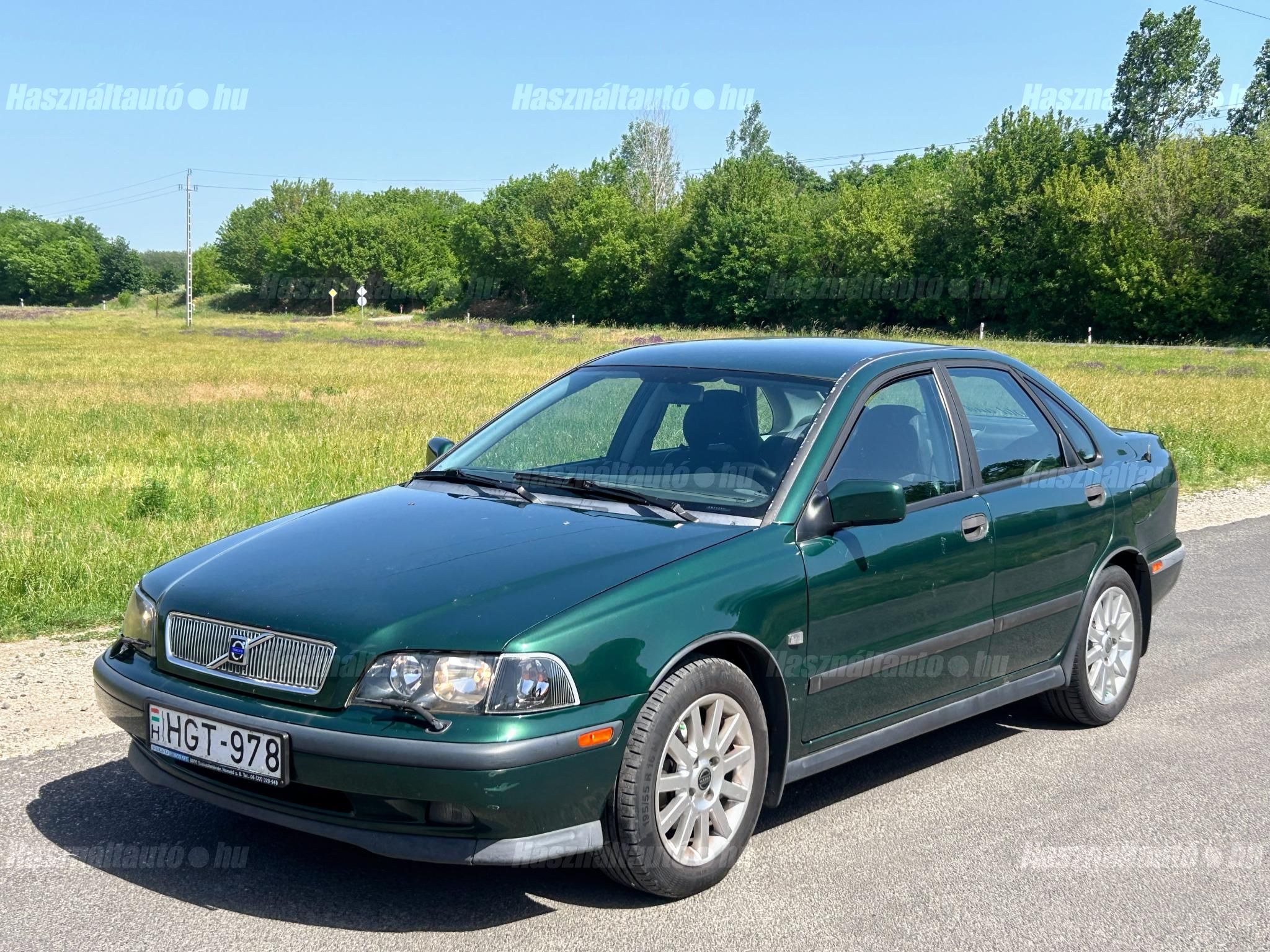 VOLVO S40 2000/6 - 1