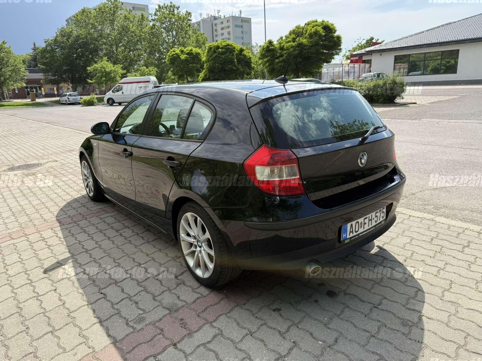BMW 118 2006/12 - 1