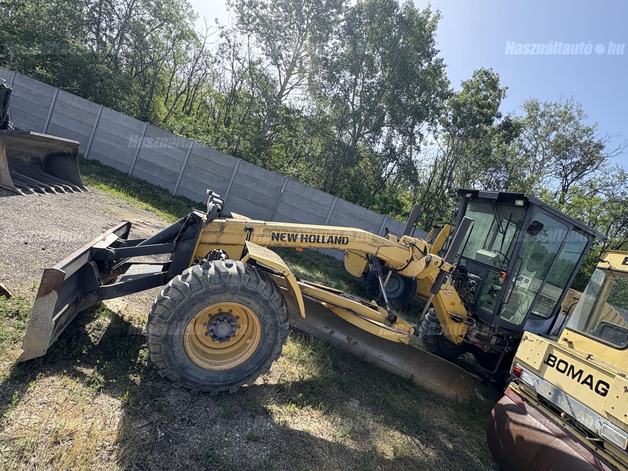 NEW HOLLAND 2006 - 1