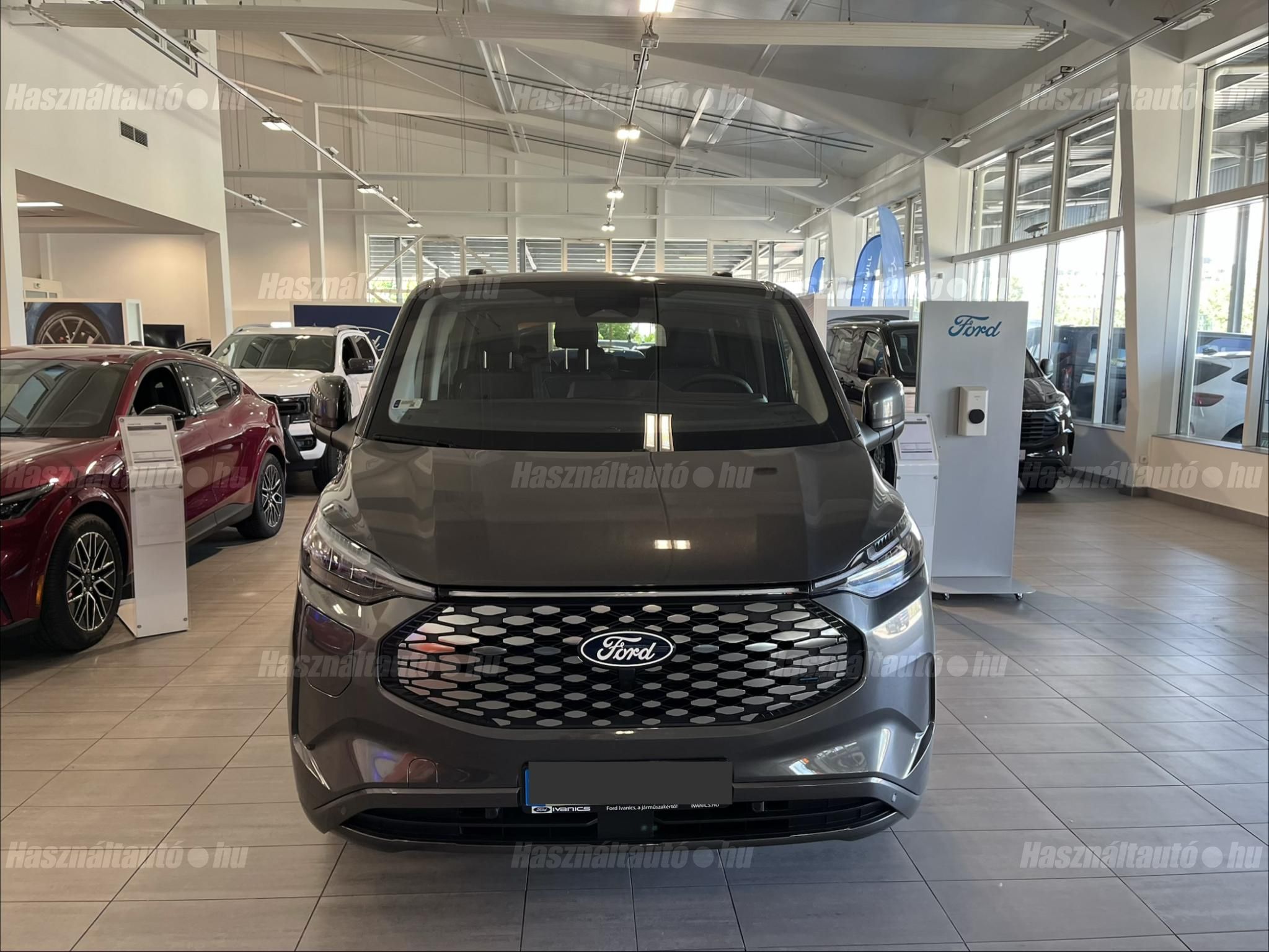 FORD TOURNEO 2025 - 1