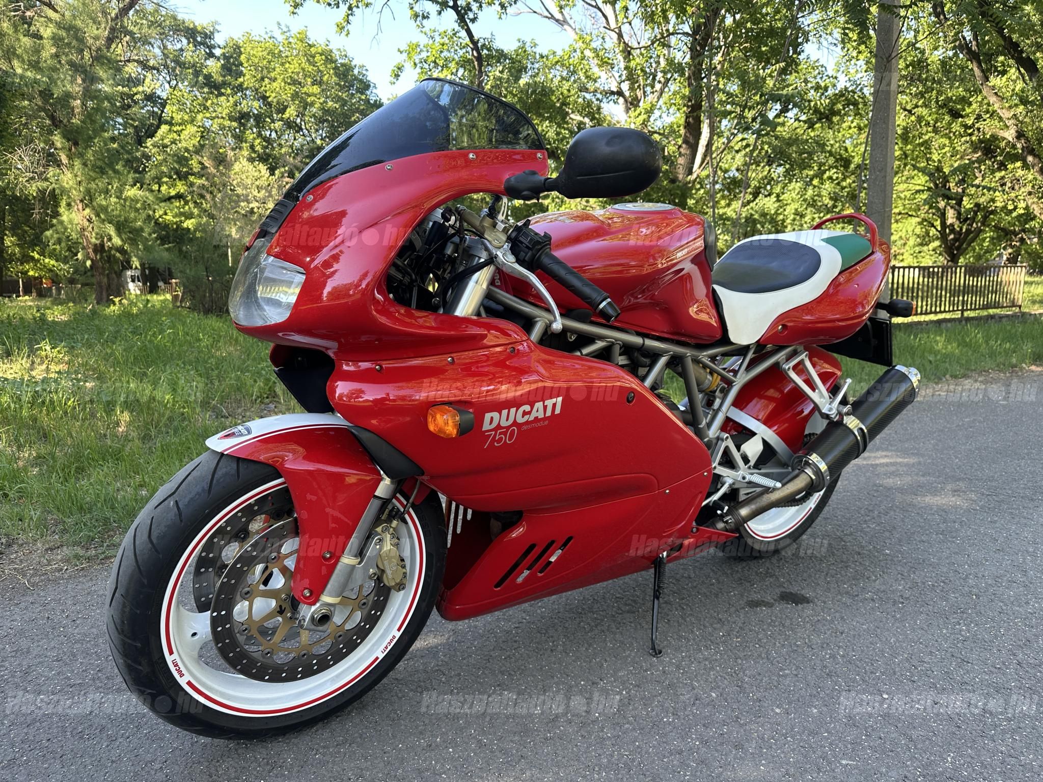 DUCATI 750 2001/6 - 1