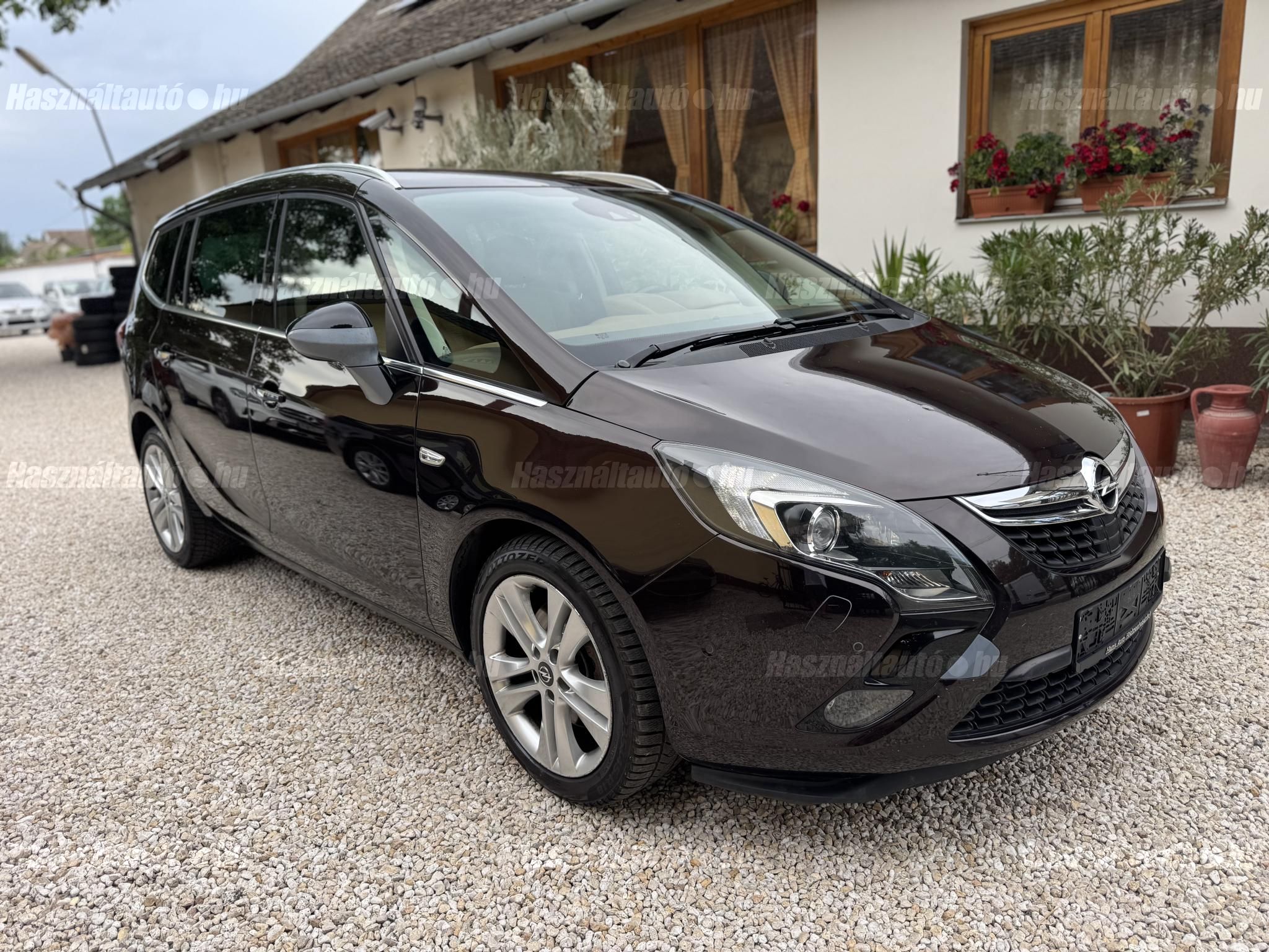 OPEL ZAFIRA TOURER 2012/1 - 1