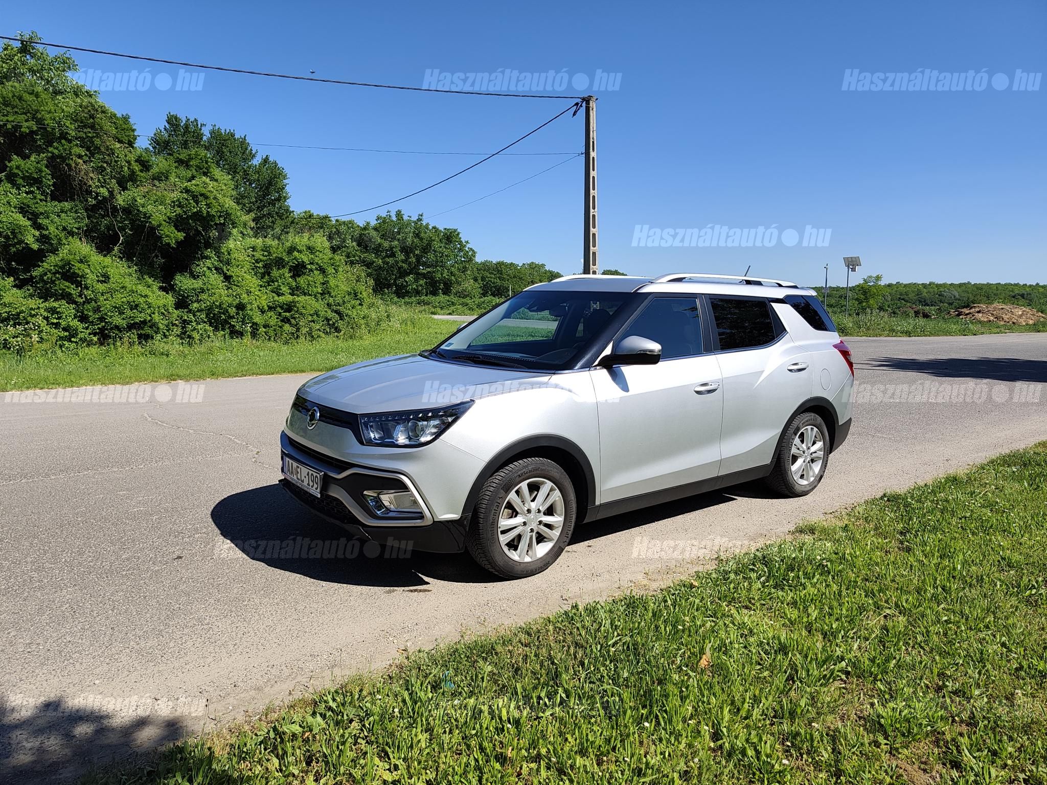 SSANGYONG XLV 2018/10 - 1