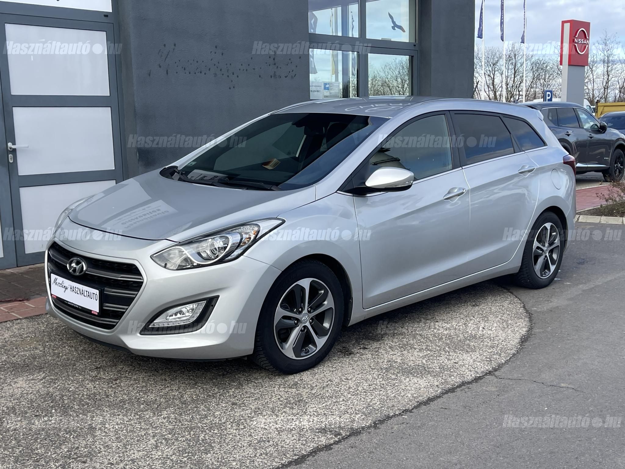 HYUNDAI I30 2016/9 - 1