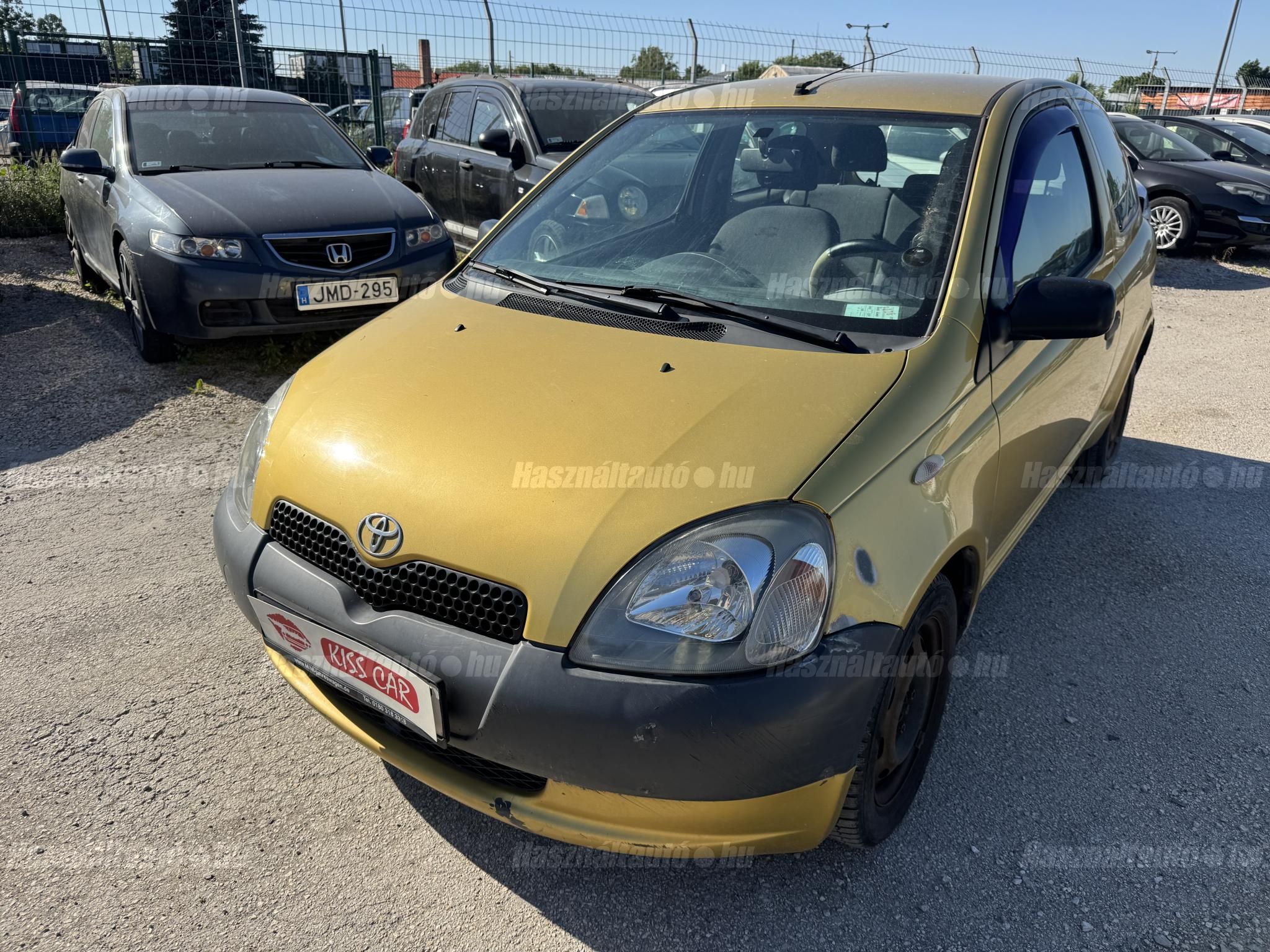 TOYOTA YARIS 2001 - 1