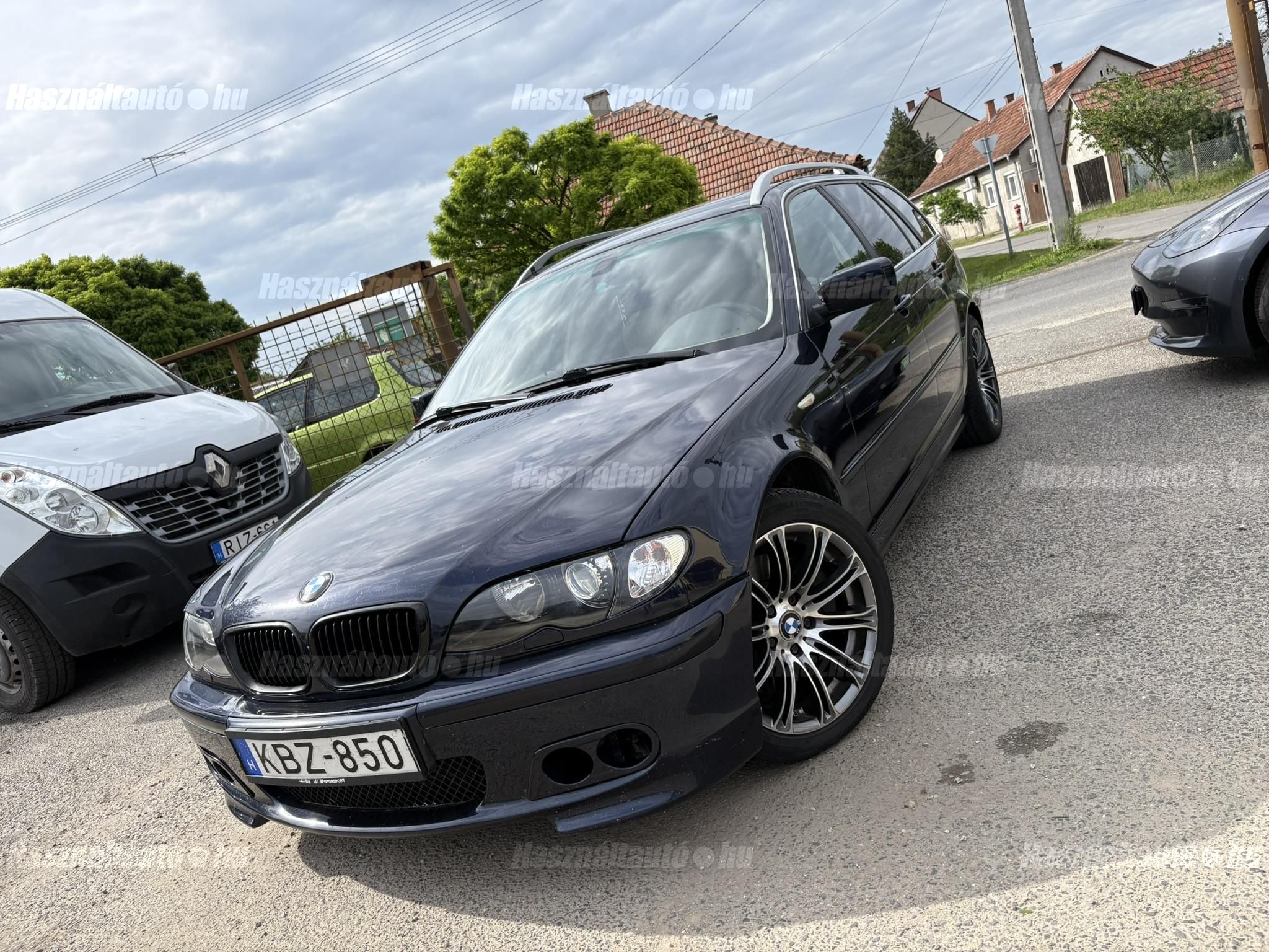BMW 330 2003 - 1