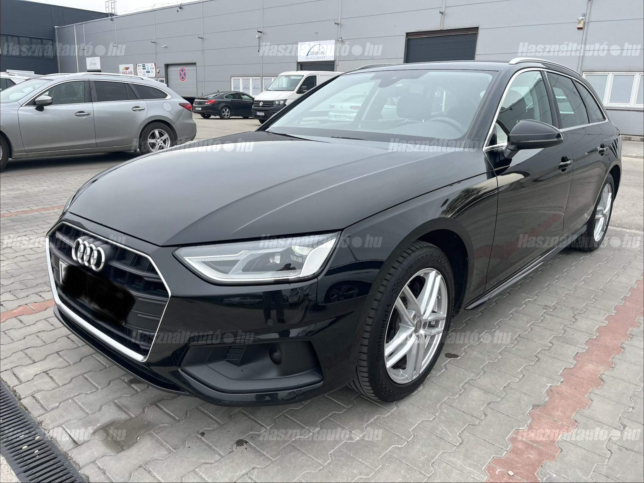 AUDI A4 2020/12 - 1