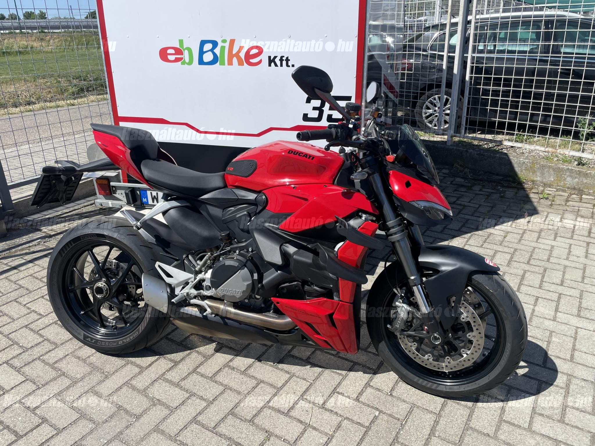 DUCATI STREETFIGHTER 2022/6 - 1