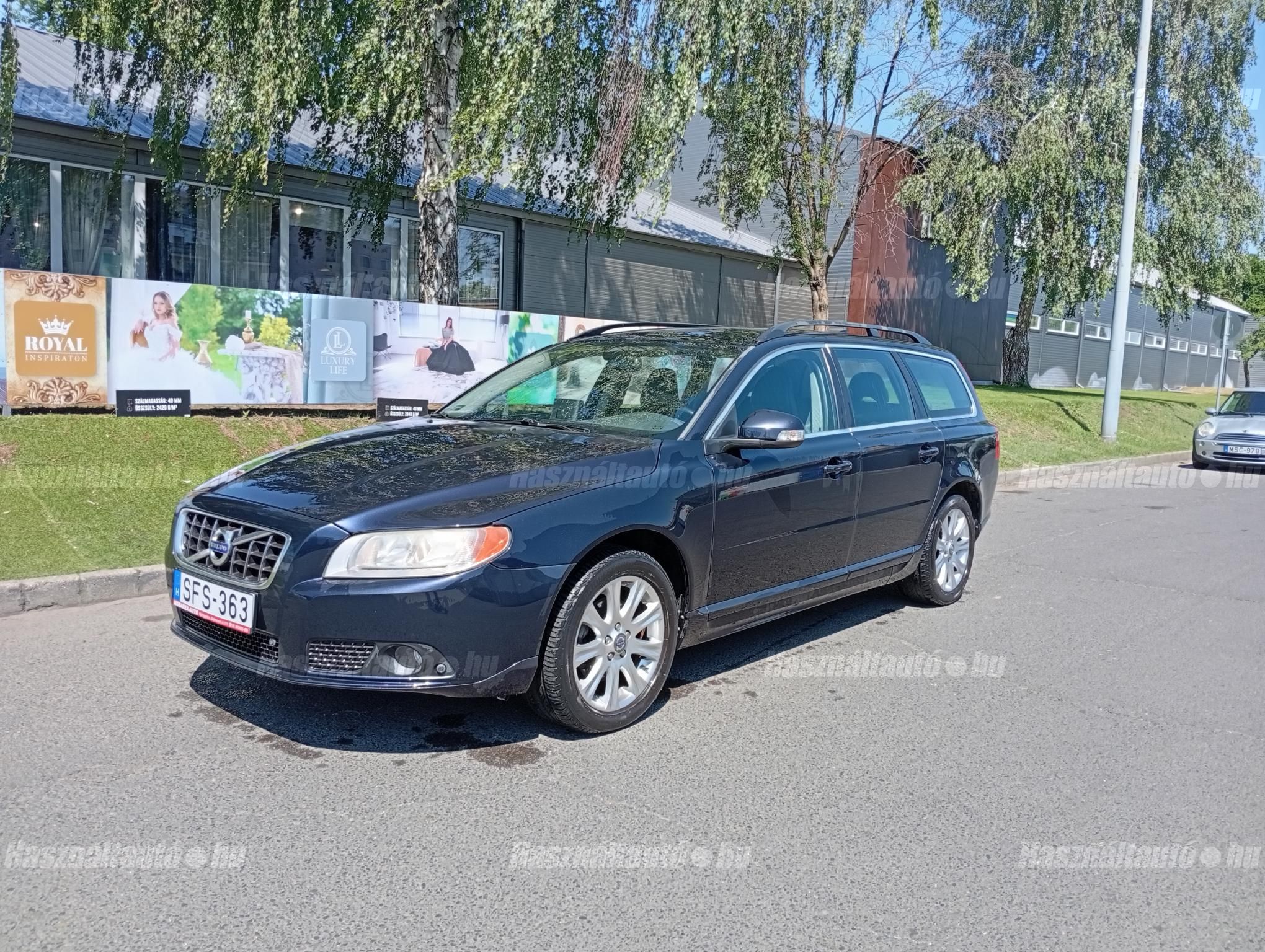 VOLVO V70 2010/5 - 1