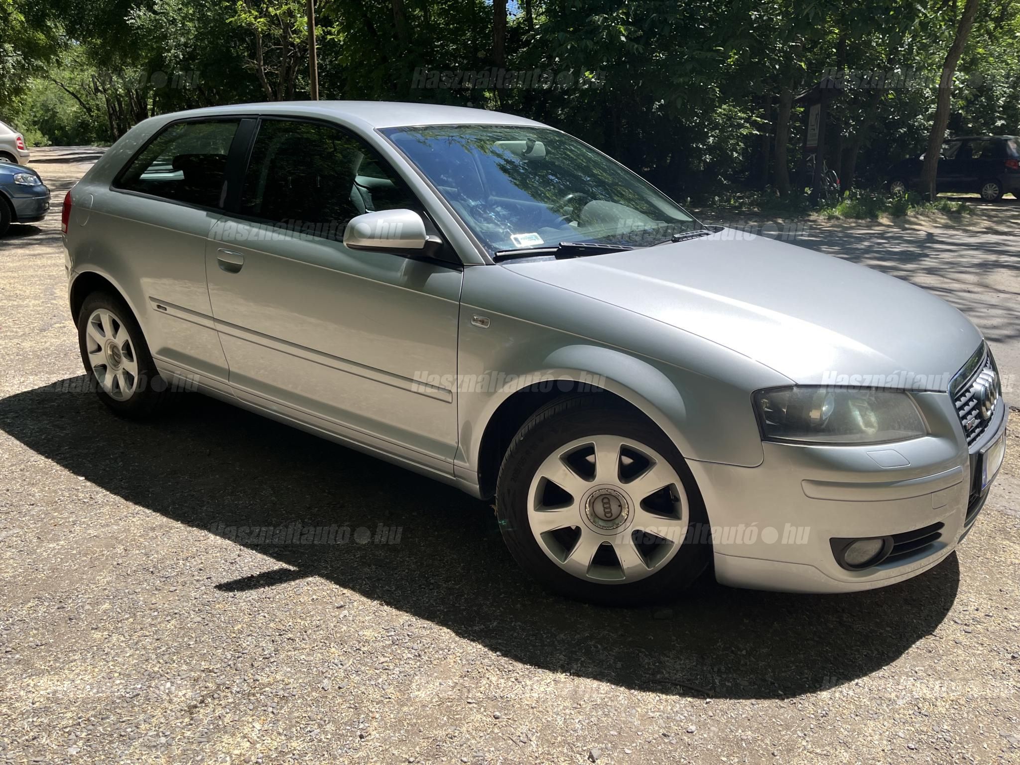AUDI A3 2006/1 - 1