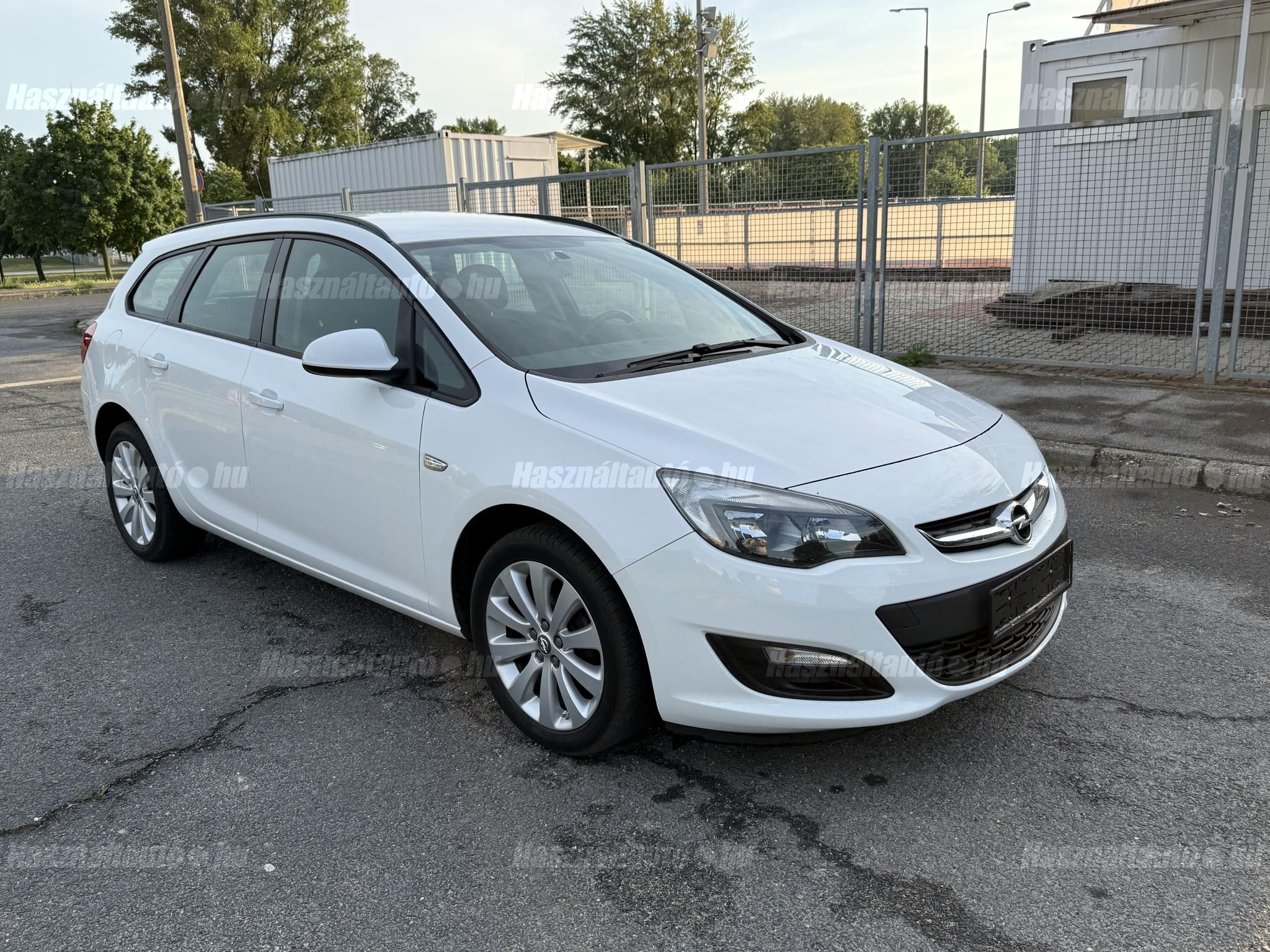 OPEL ASTRA J 2015/1 - 1