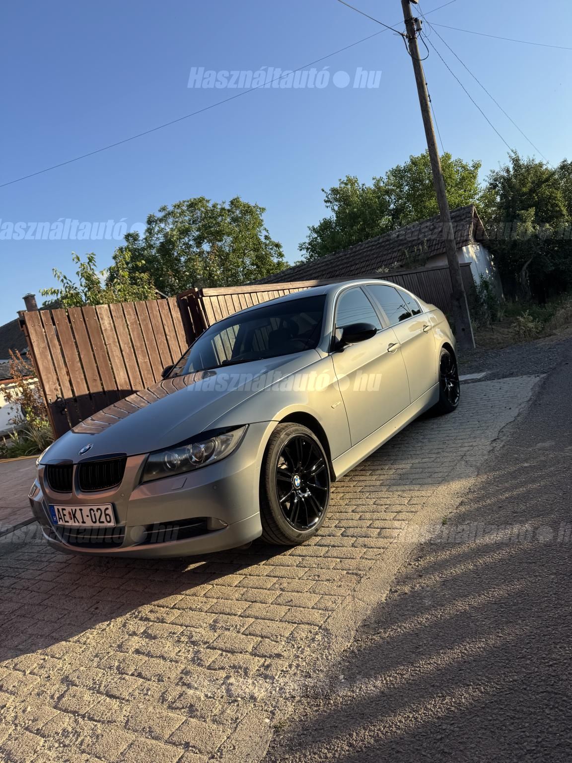 BMW 330 2006/5 - 1