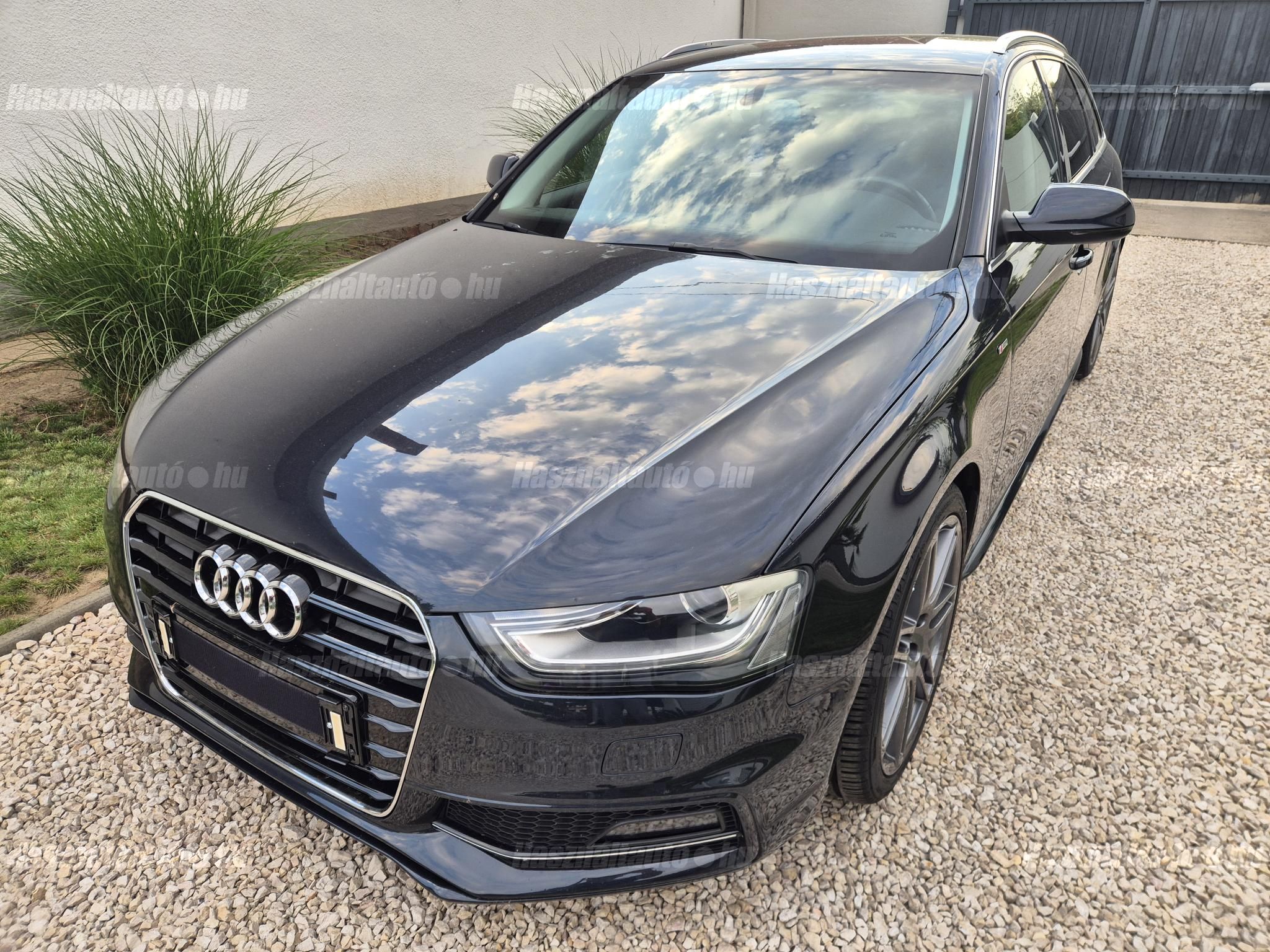 AUDI A4 2012/6 - 1