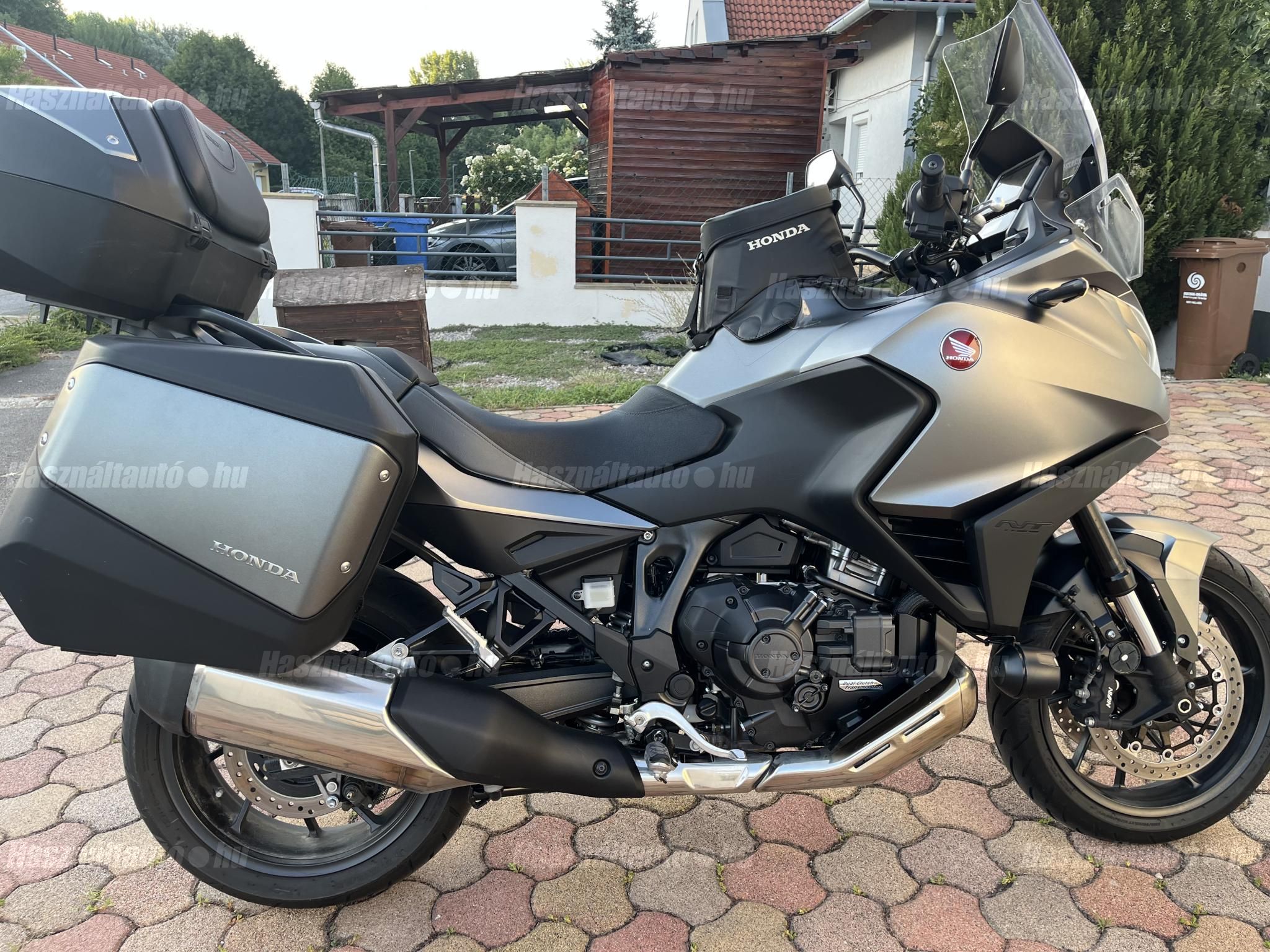 HONDA NT 1100 D 2022/4 - 1