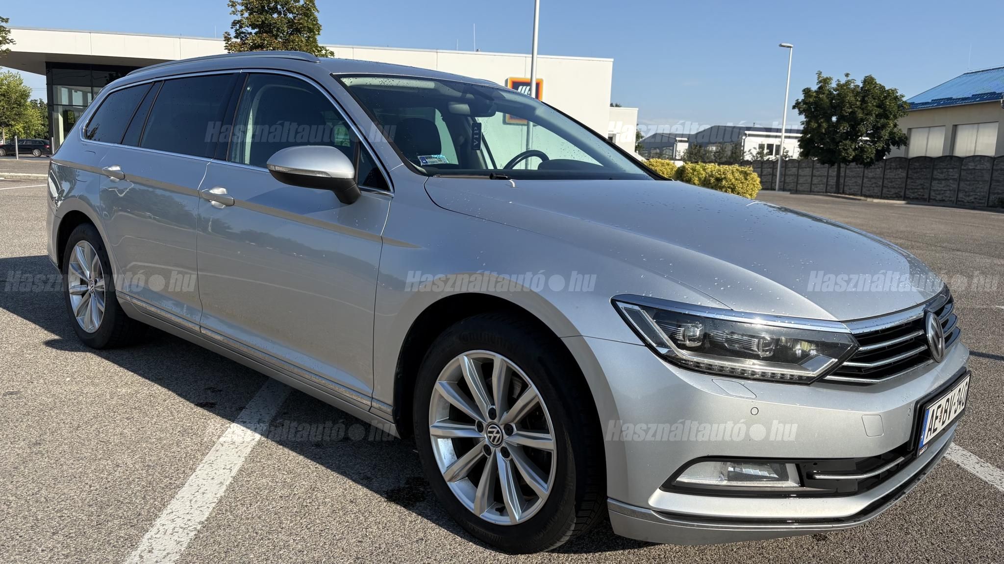VOLKSWAGEN PASSAT VIII 2018/2 - 1