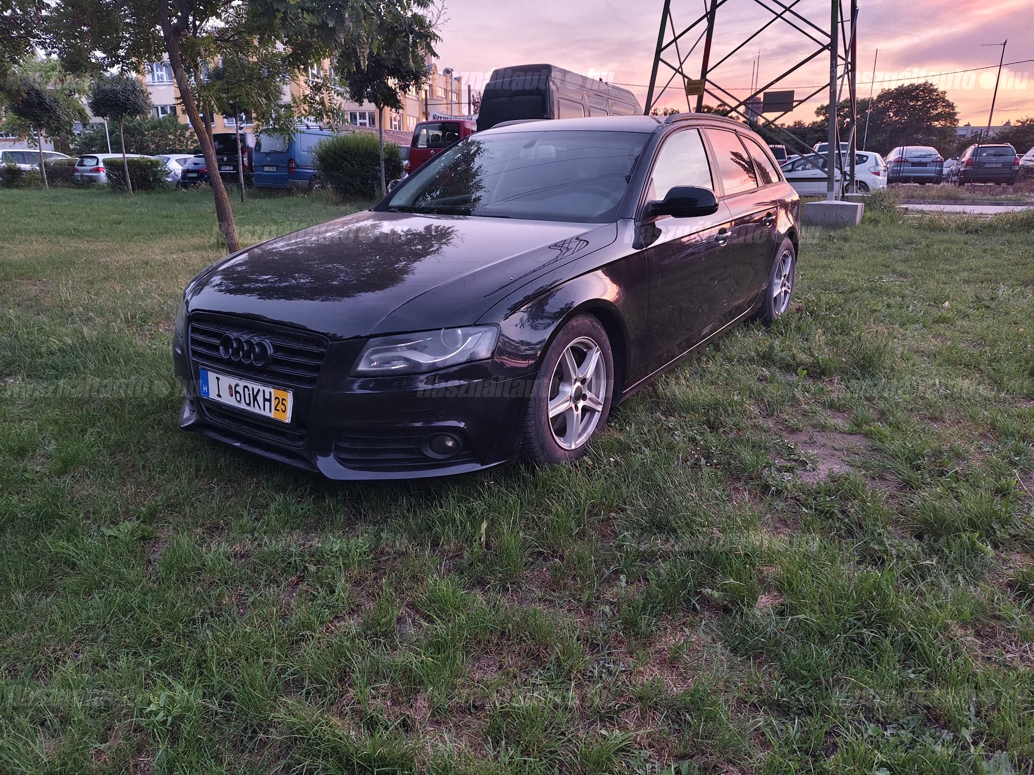 AUDI A4 2011 - 1