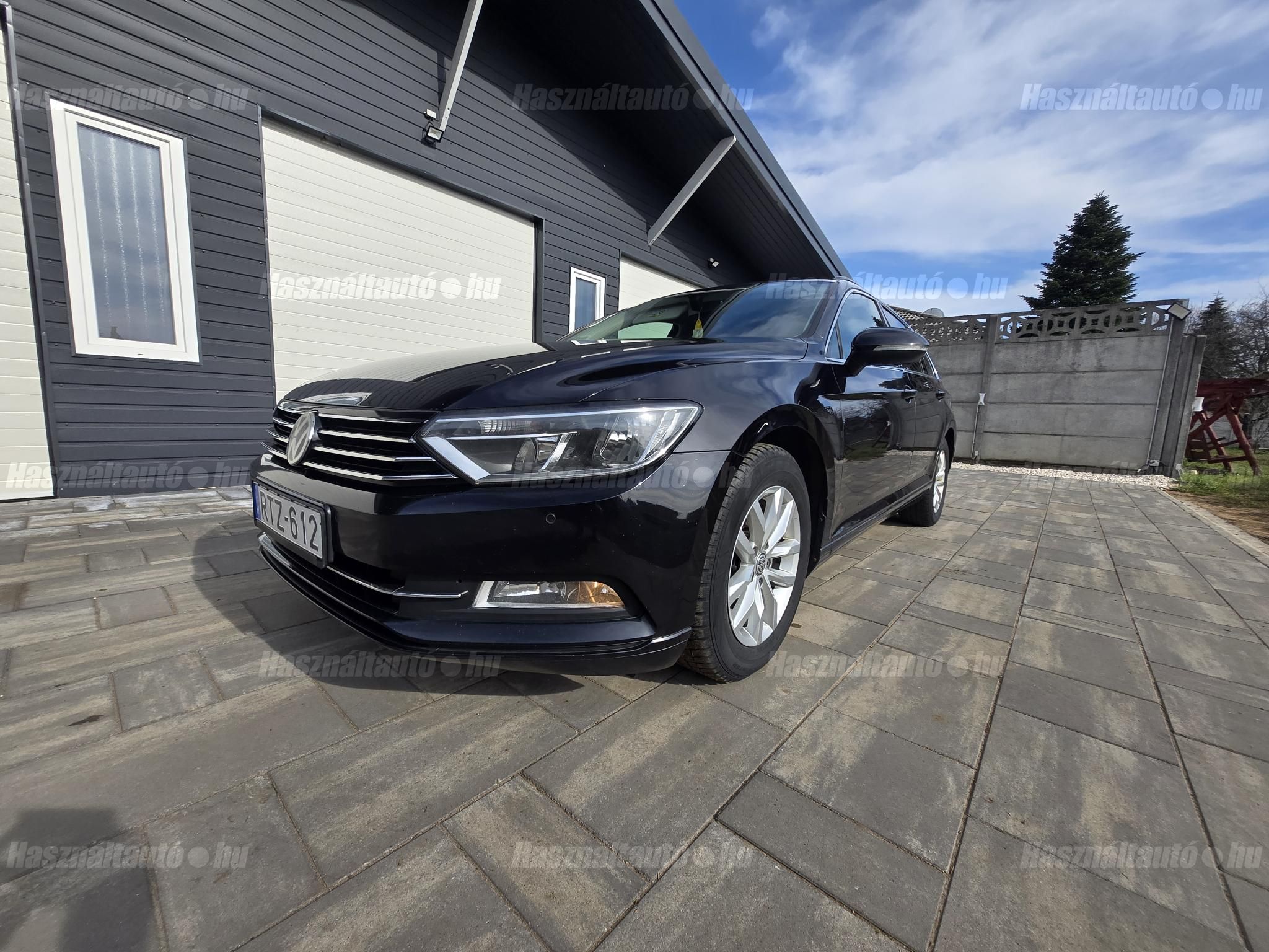 VOLKSWAGEN PASSAT VIII 2016 - 1