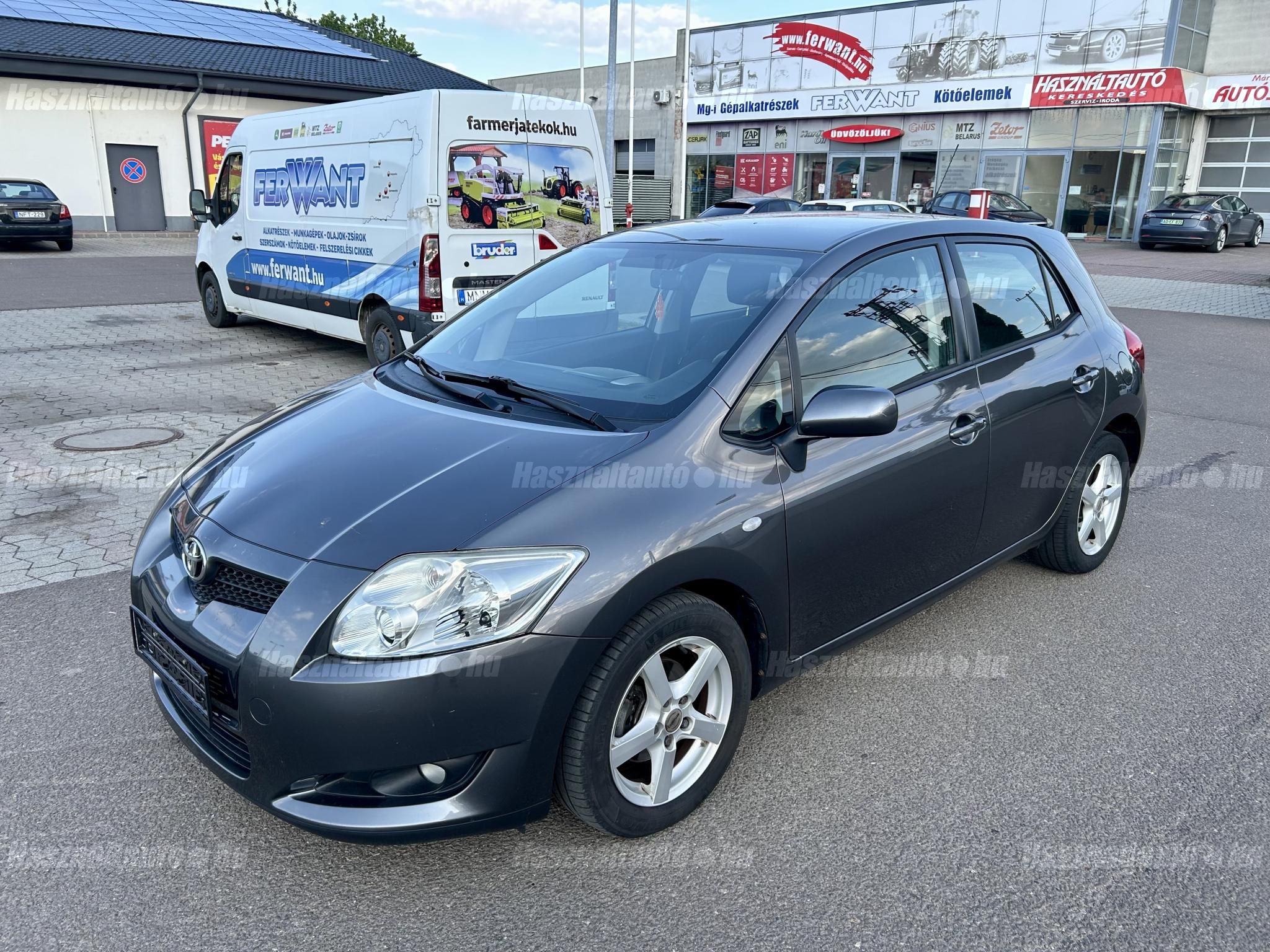 TOYOTA AURIS 2009/1 - 1