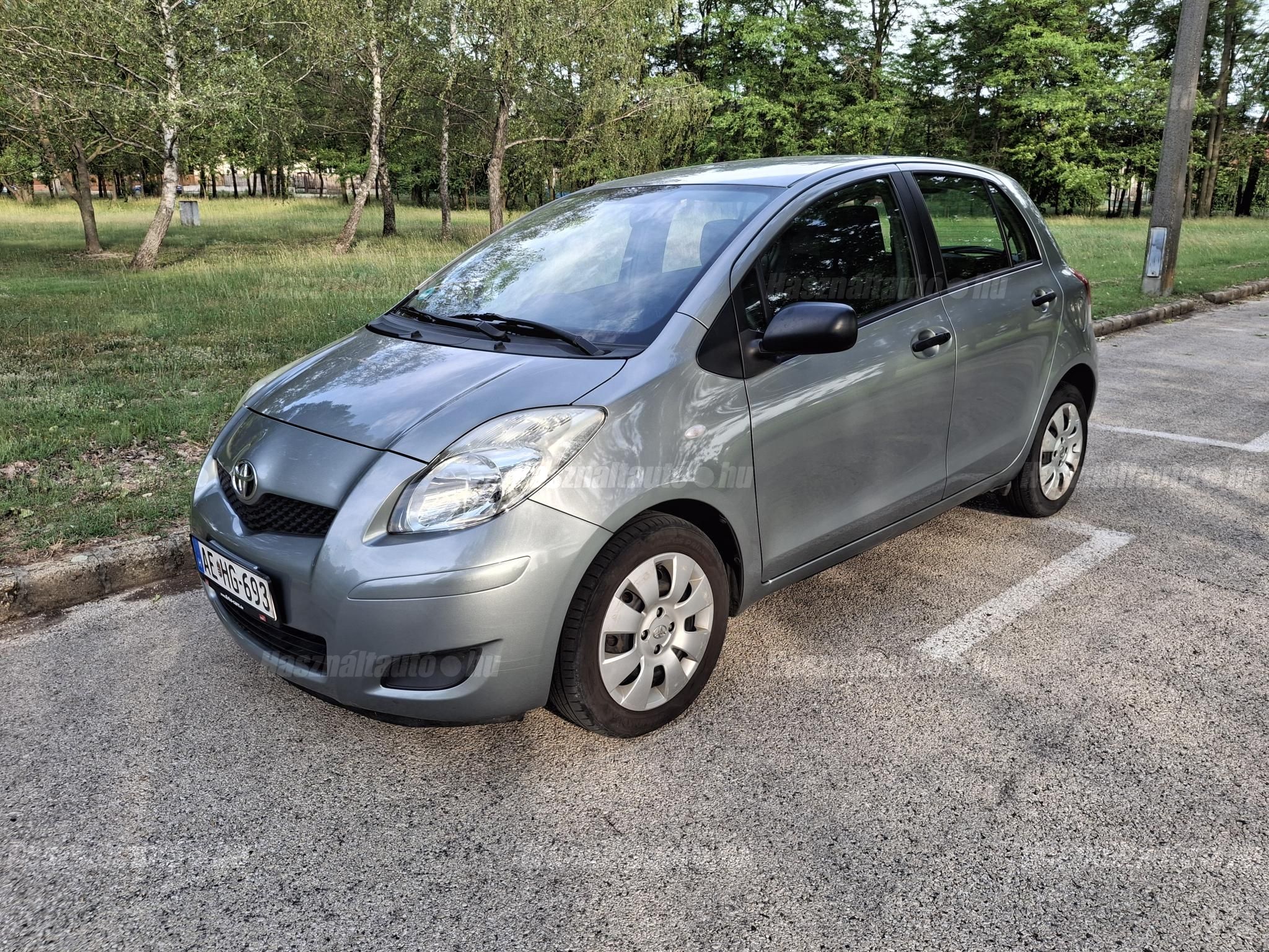 TOYOTA YARIS 2010/5 - 1