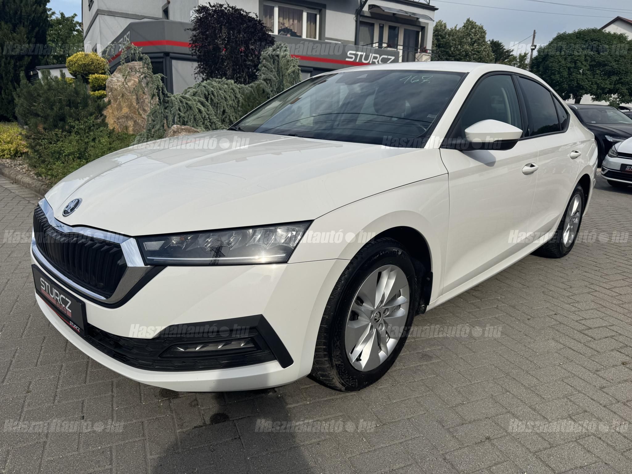 SKODA OCTAVIA 2021/9 - 1