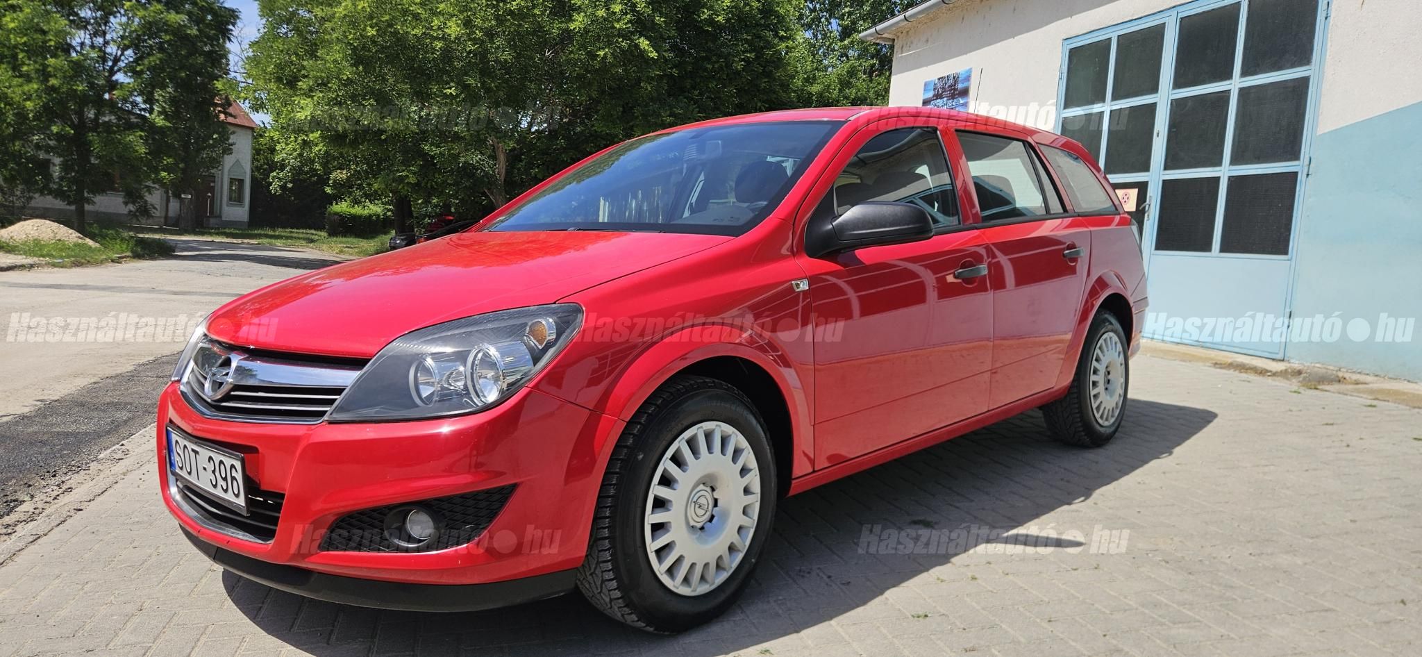 OPEL ASTRA H 2010/2 - 1
