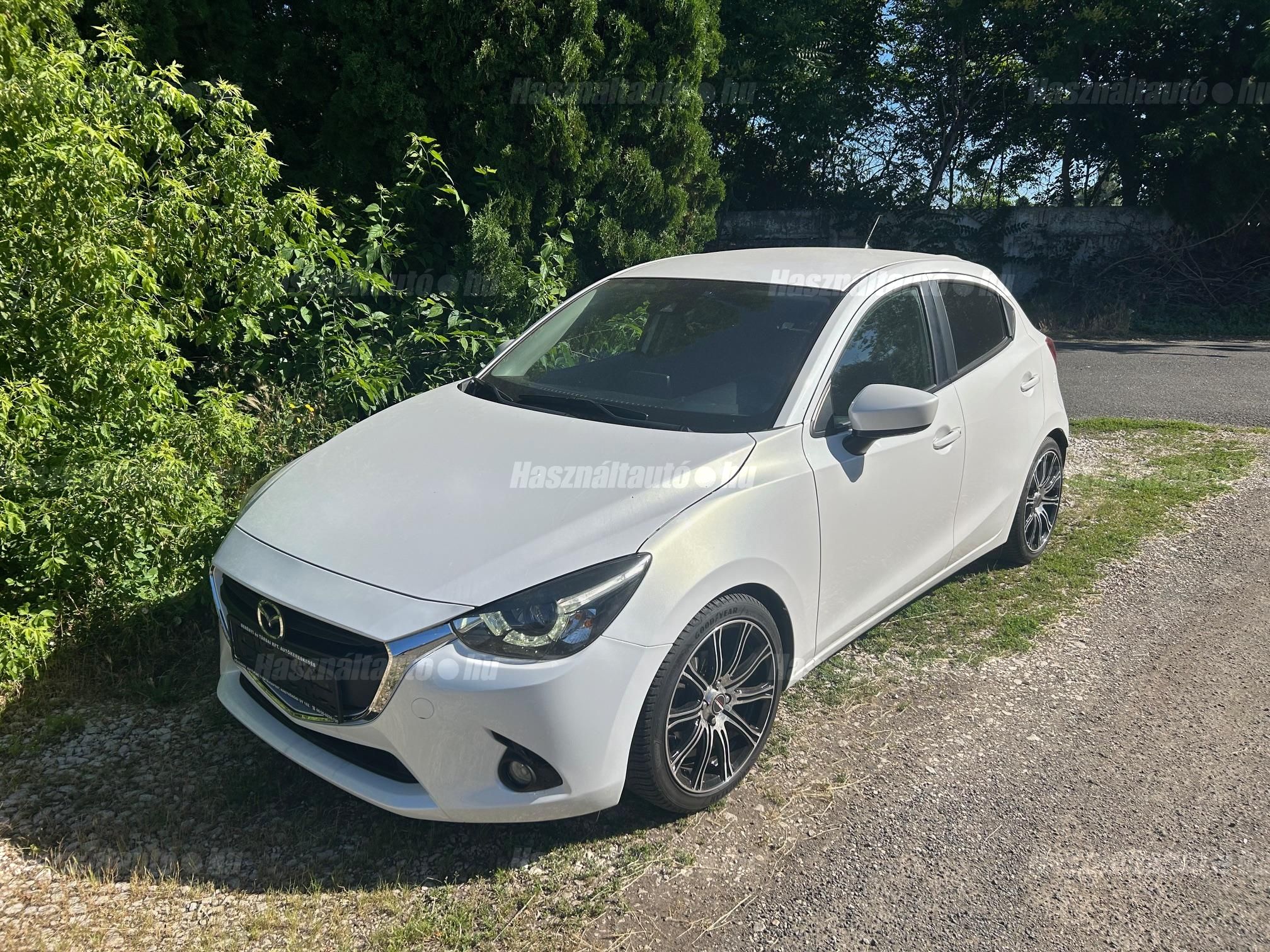 MAZDA 2 2015/6 - 1