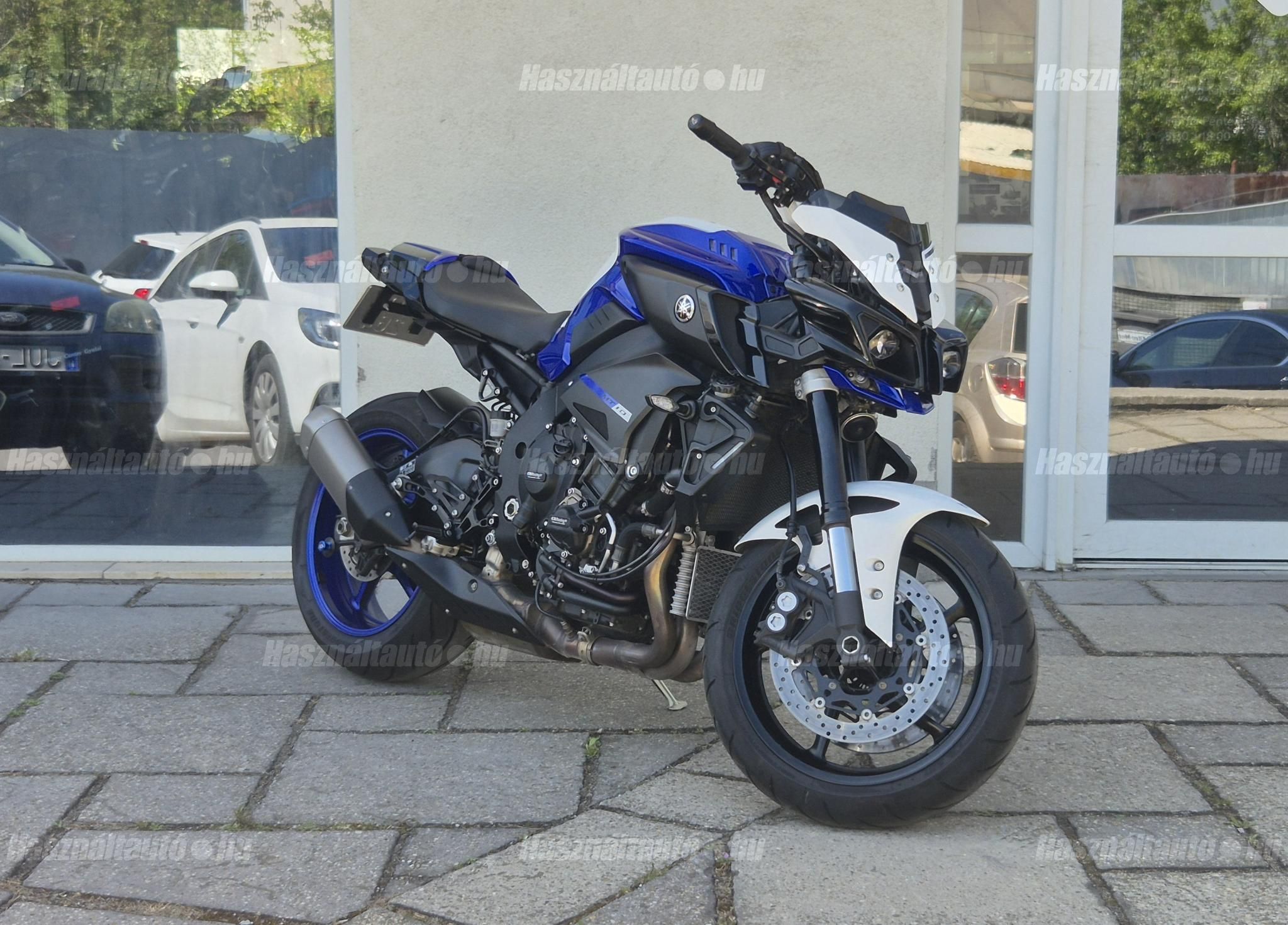 YAMAHA MT-10 2017/2 - 1
