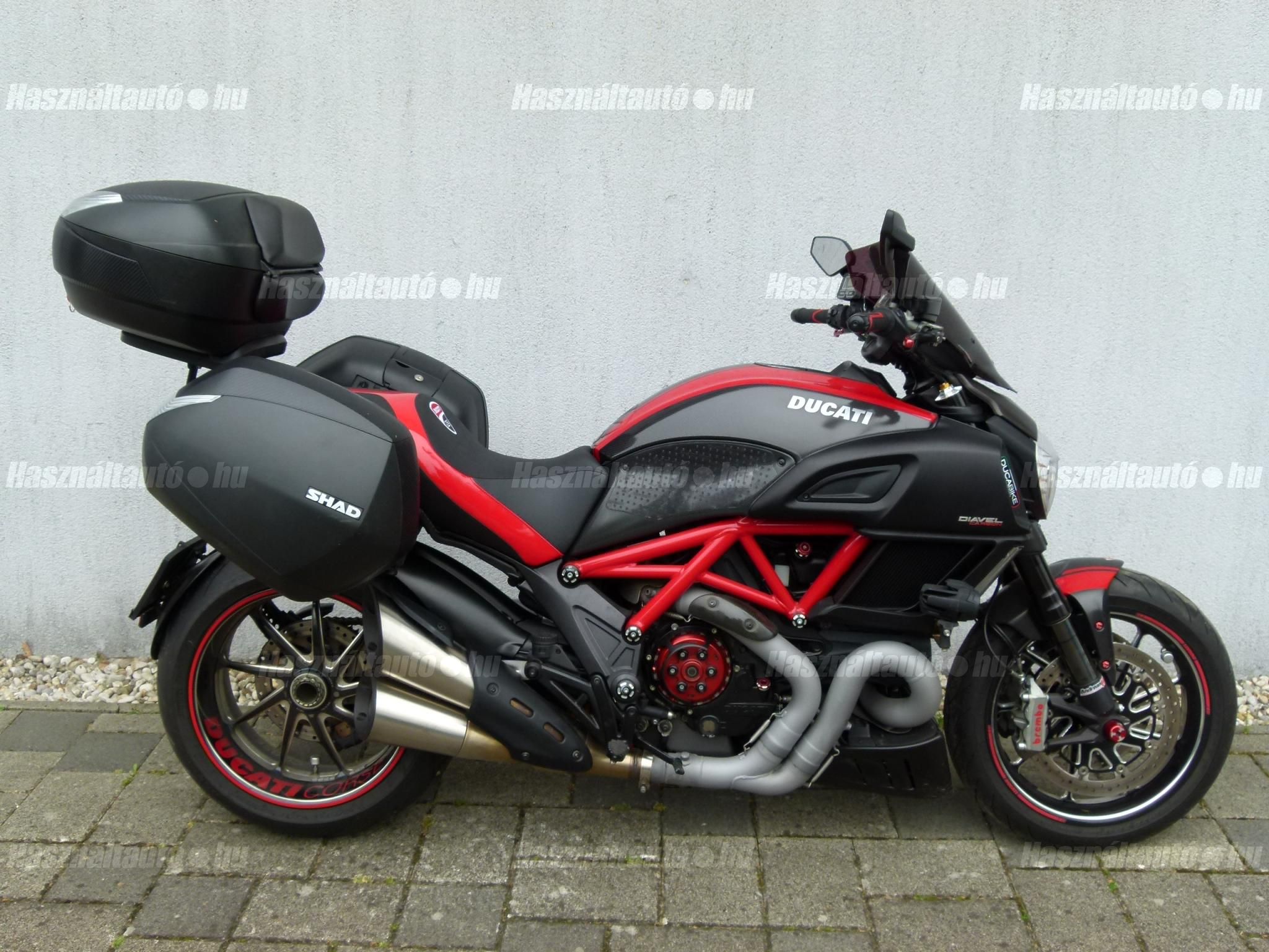 DUCATI DIAVEL 2014/2 - 1