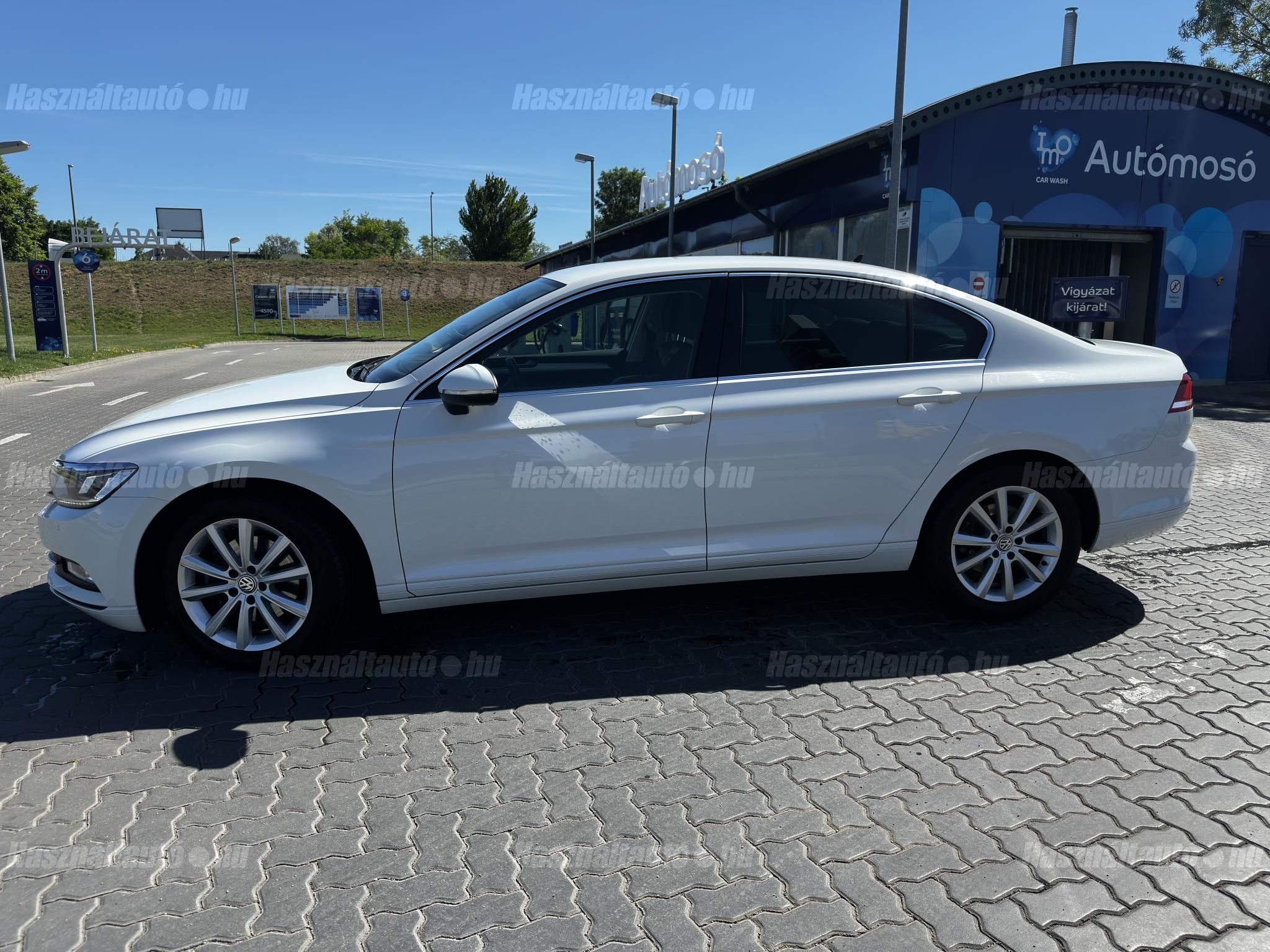 VOLKSWAGEN PASSAT VIII 2018/6 - 1