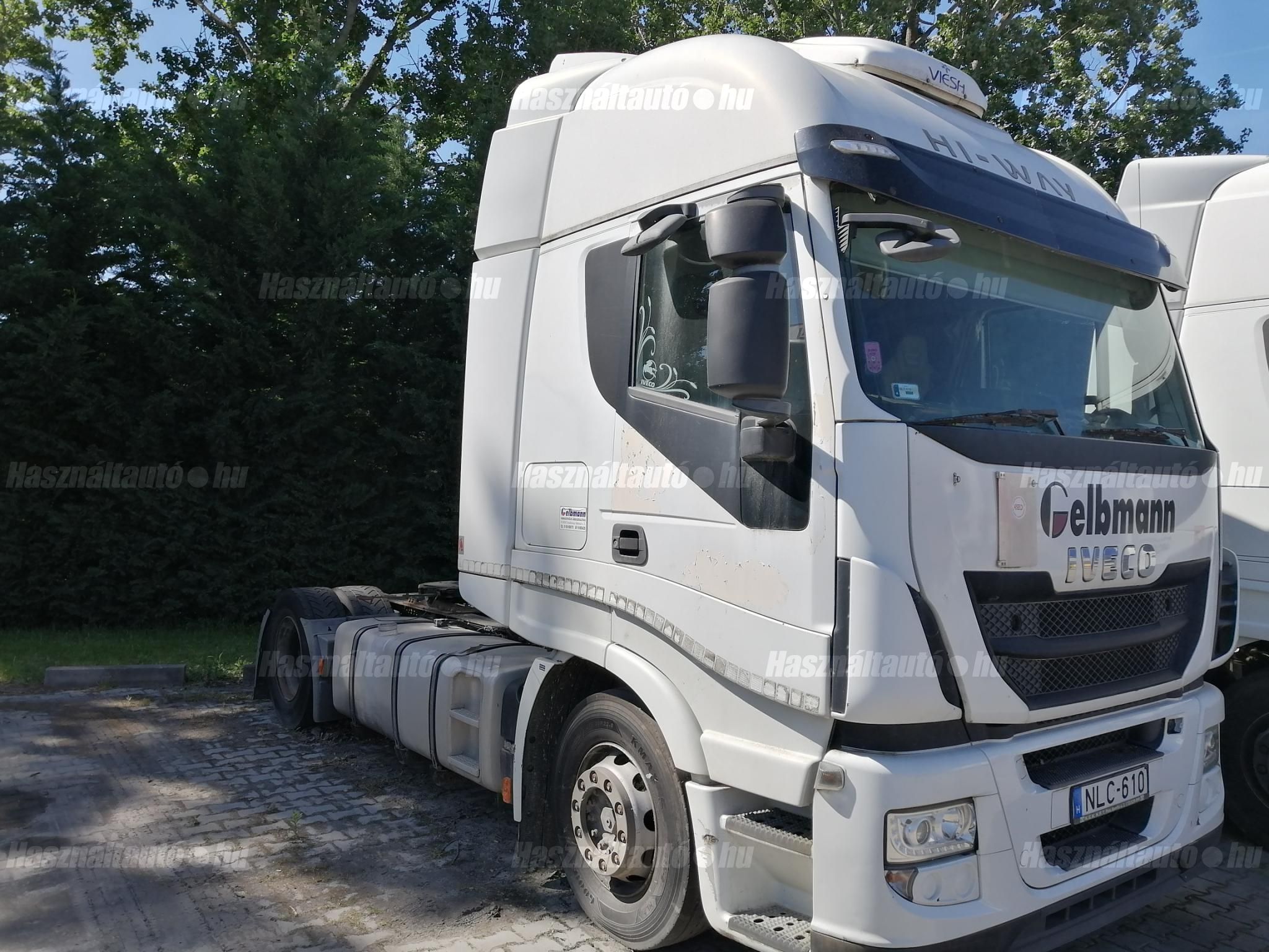 IVECO 2013/8 - 1