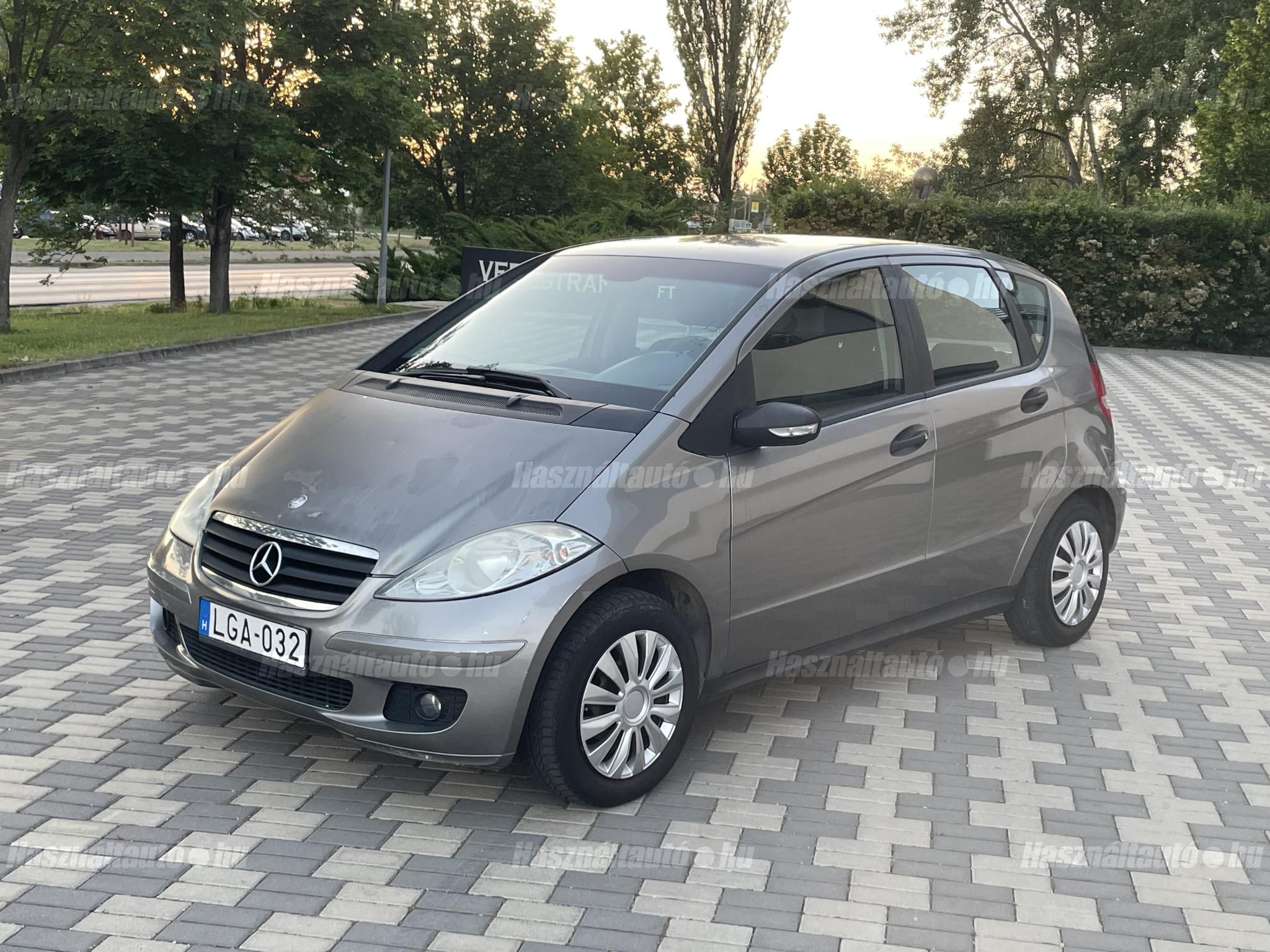 MERCEDES-BENZ A 150 2008/10 - 1