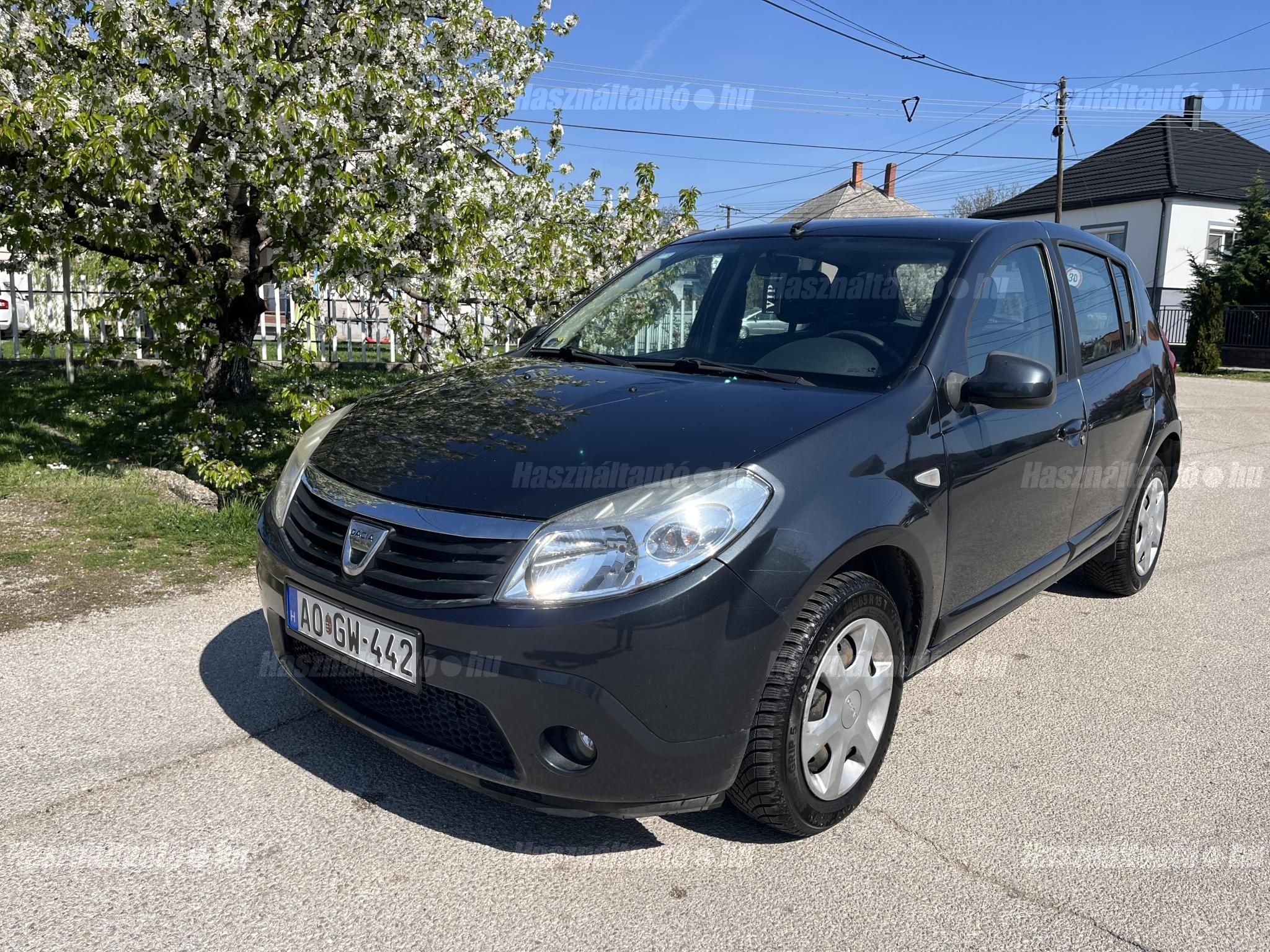 DACIA SANDERO 2012/12 - 1
