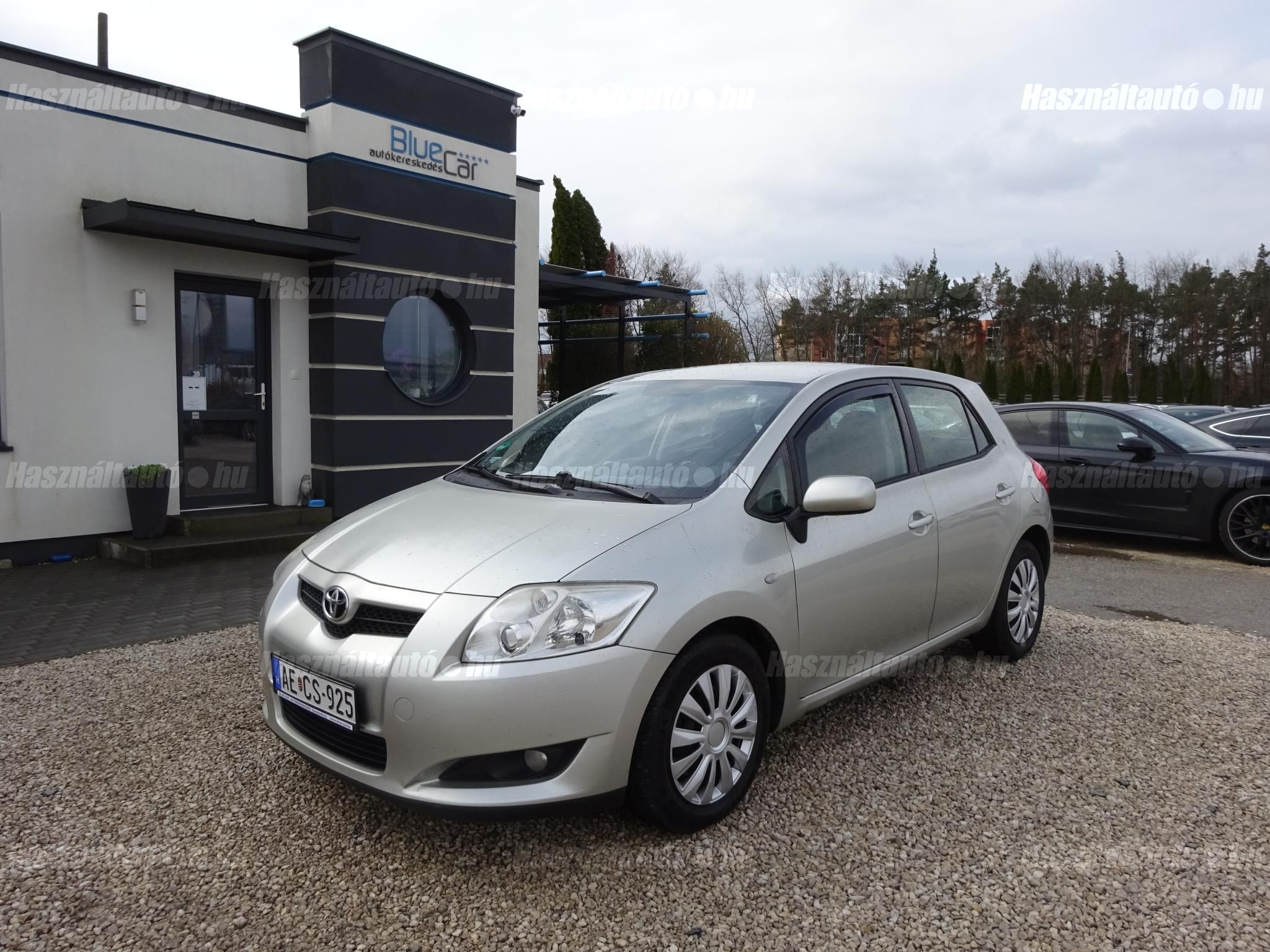 TOYOTA AURIS 2008/3 - 1