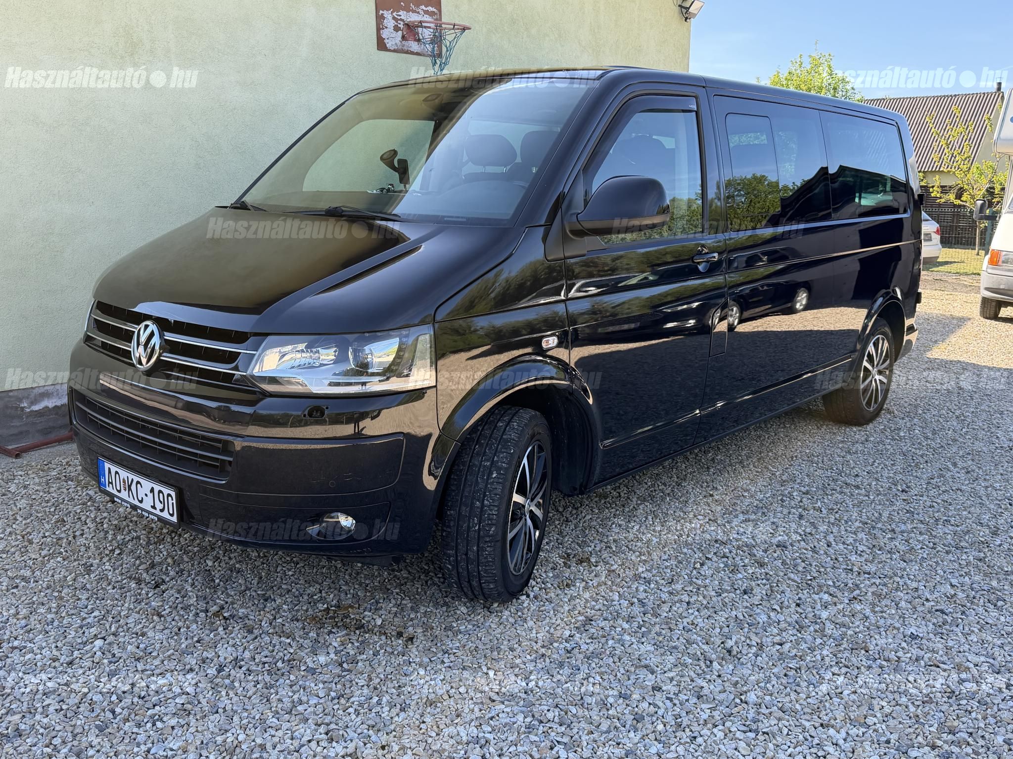VOLKSWAGEN CARAVELLE 2013 - 1
