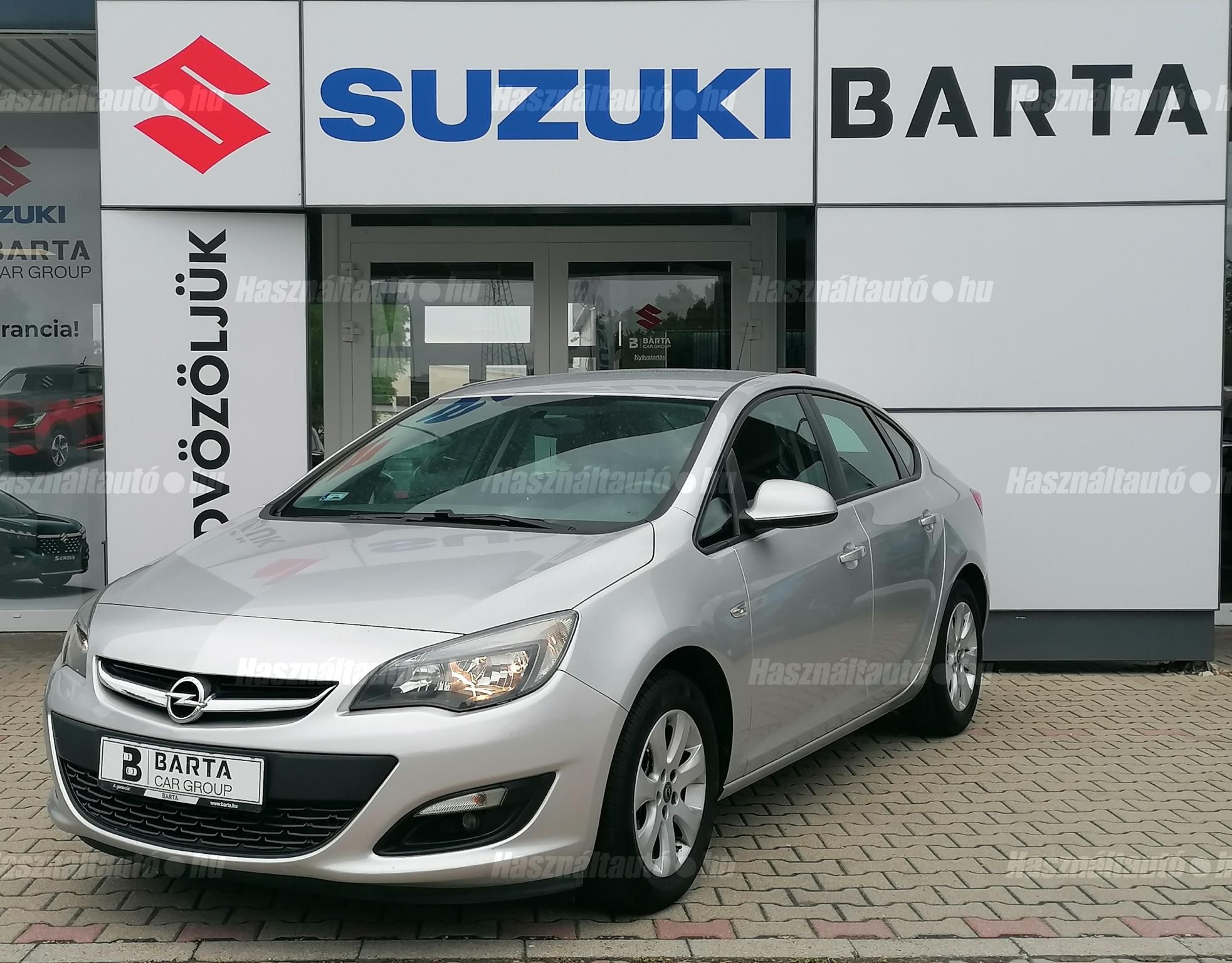 OPEL ASTRA J 2018/4 - 1