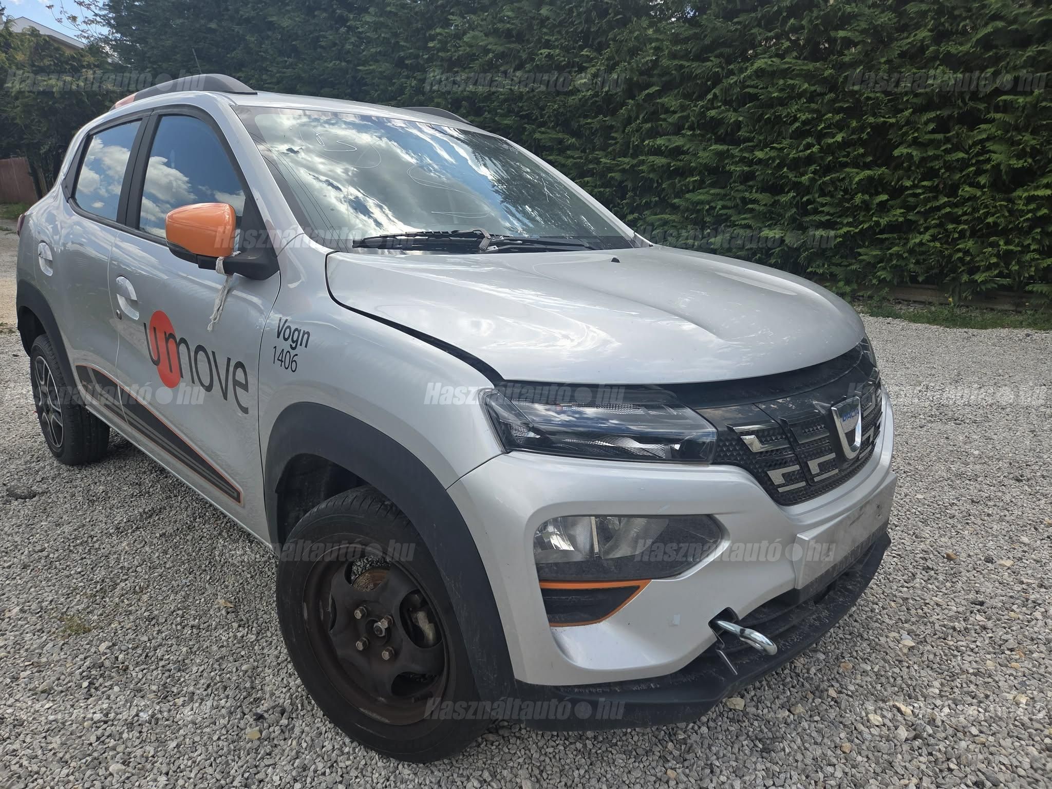 DACIA SPRING 2023 - 1